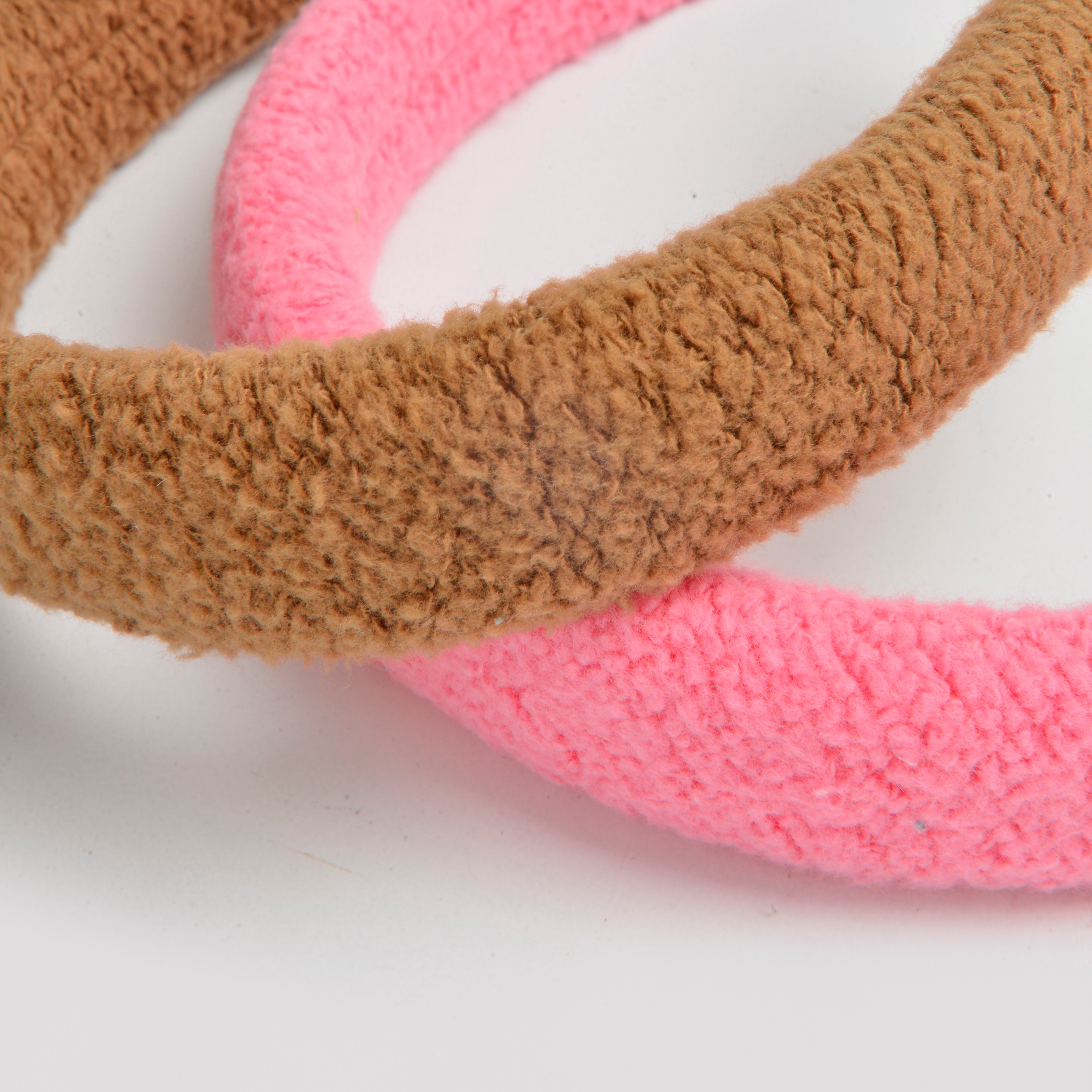 The 2022 new style of trendy, elegant, simple and retro solid color hair band, velvet hair band and plush hair band Specification image