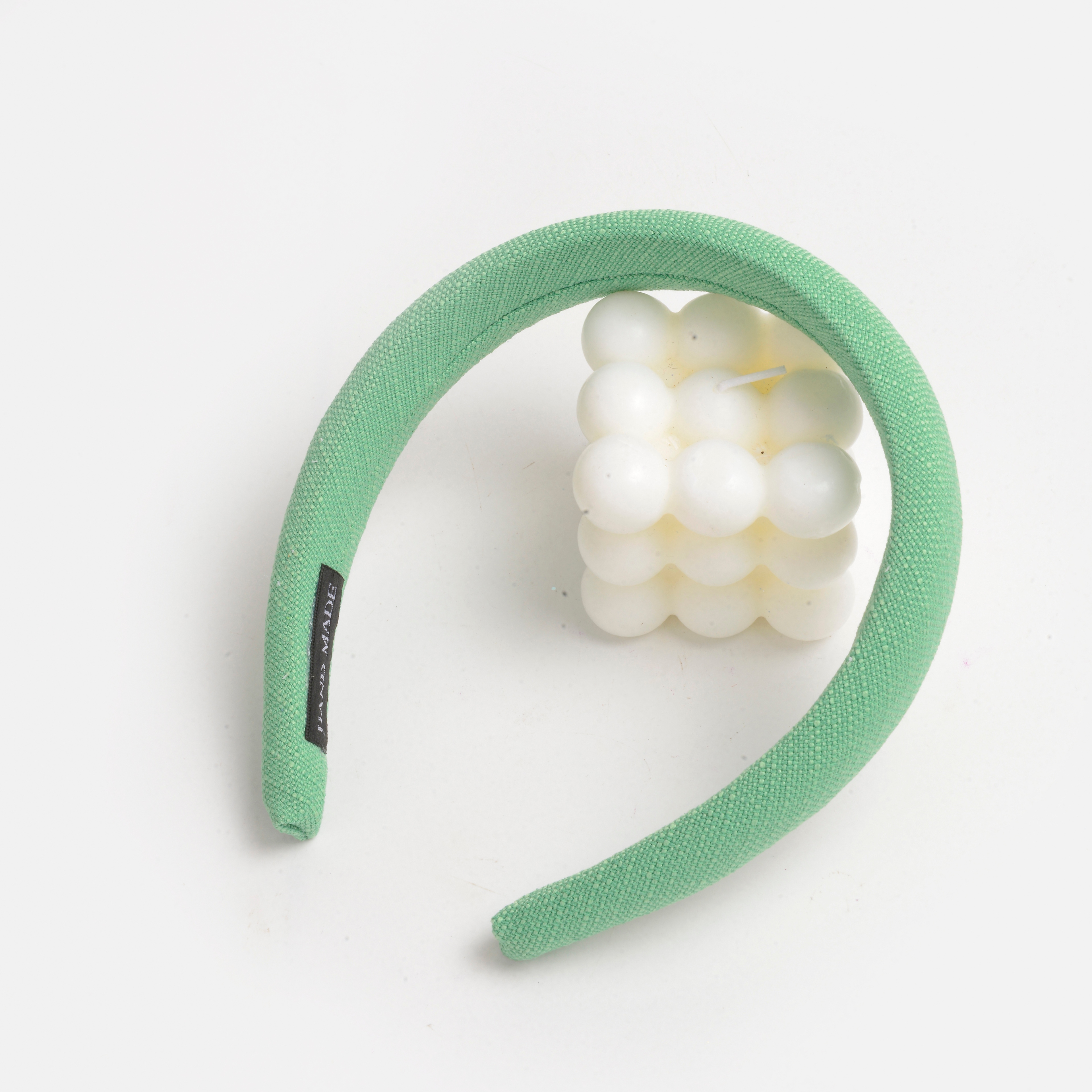 The 2022 new trendy, elegant, simple and retro solid color hair band Item Picture