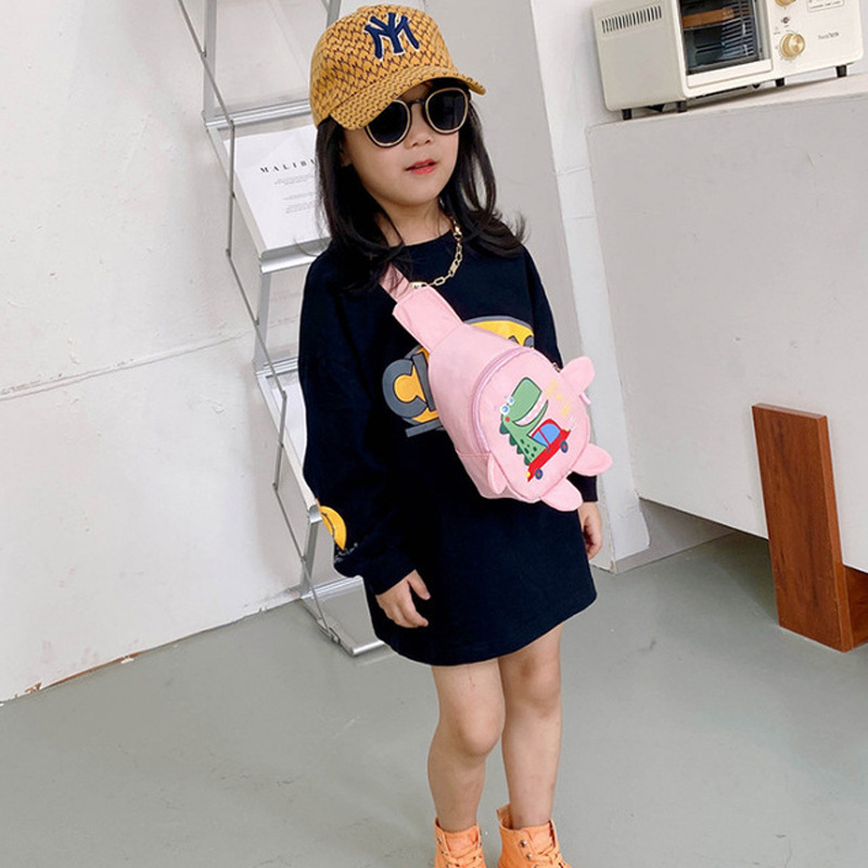 儿童斜挎包细节图