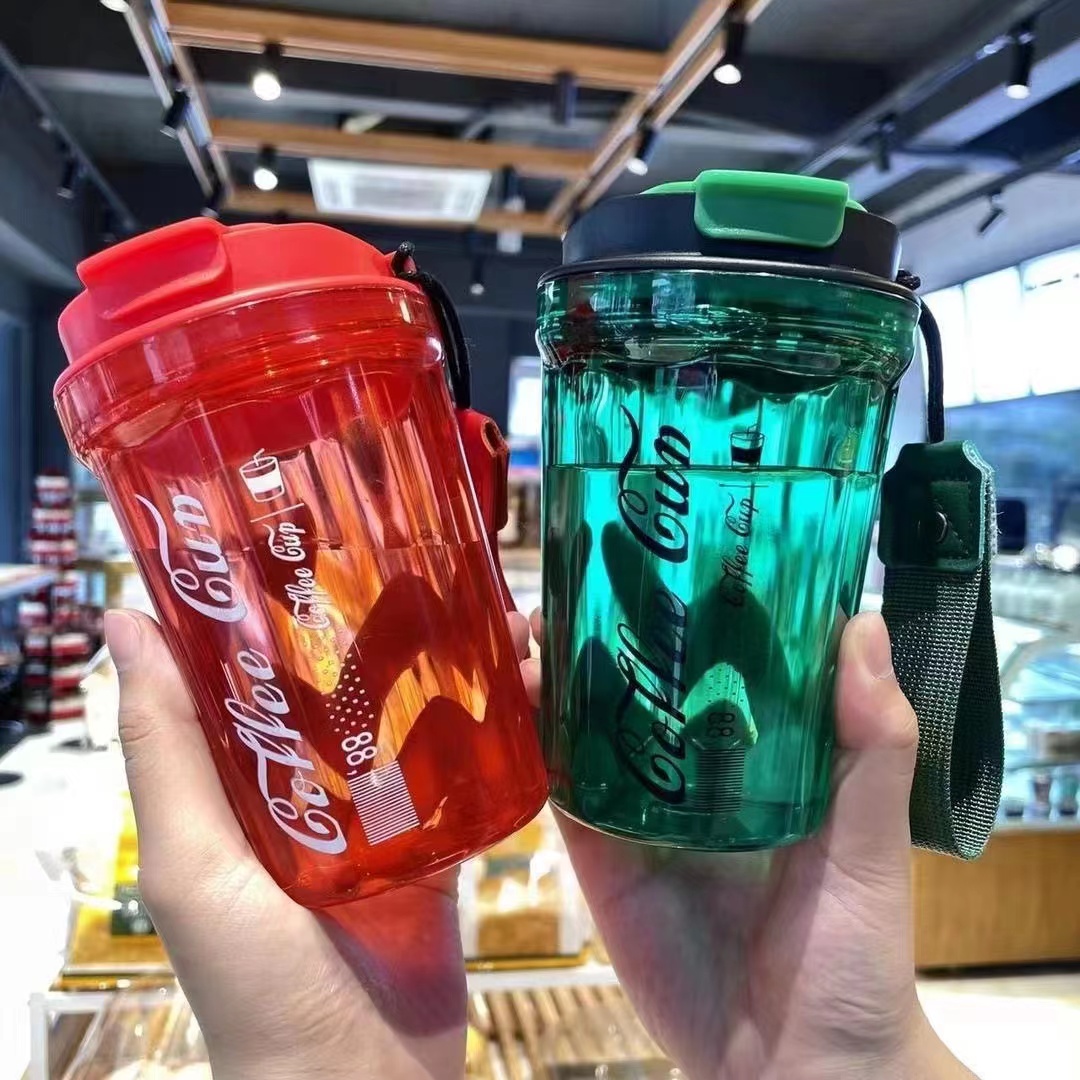塑料咖啡杯