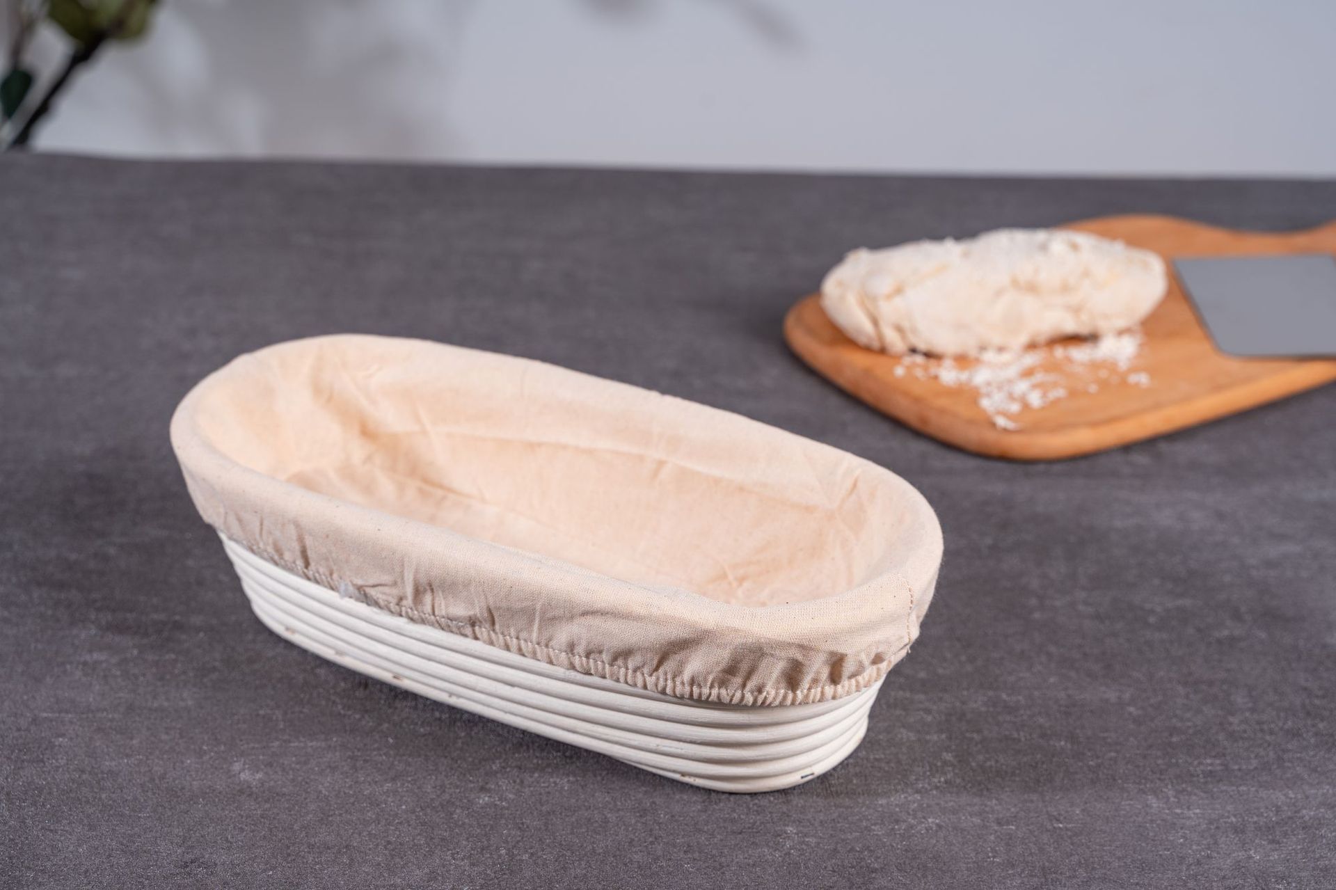 Wicker bread fermentation basket