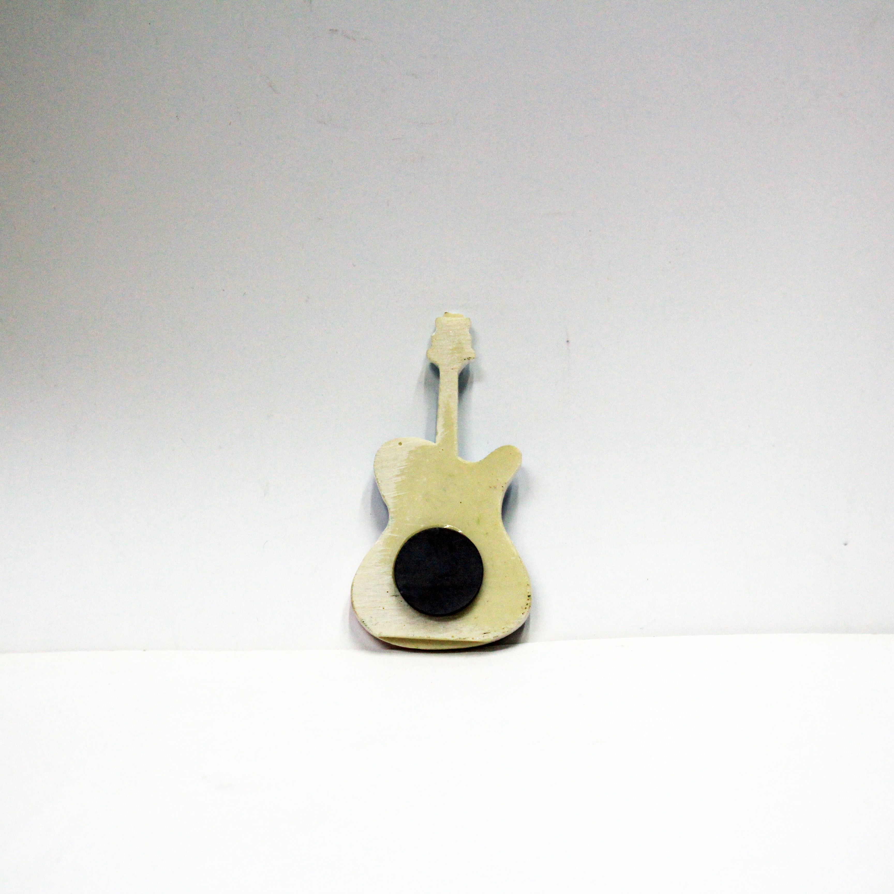 Factory cross-border exclusive supply of Canadian Maple Leaf fridge magnets, guitar resin fridge magnets, national 3d stereoscopic tourist souvenirs customization and wholesale Specification image