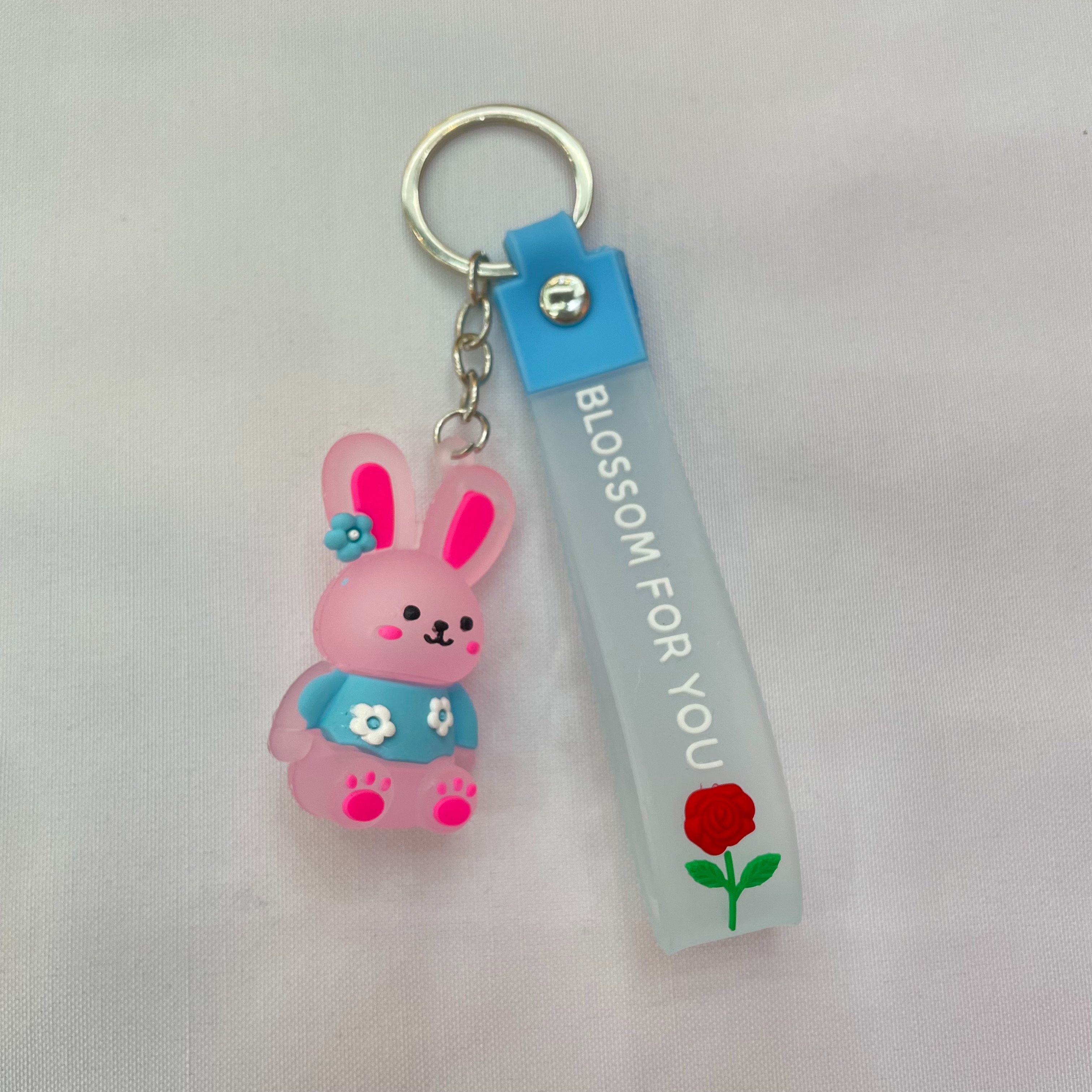 Creative cartoon rabbit soft rubber keychain rabbit three-dimensional figurine pendant Item Picture
