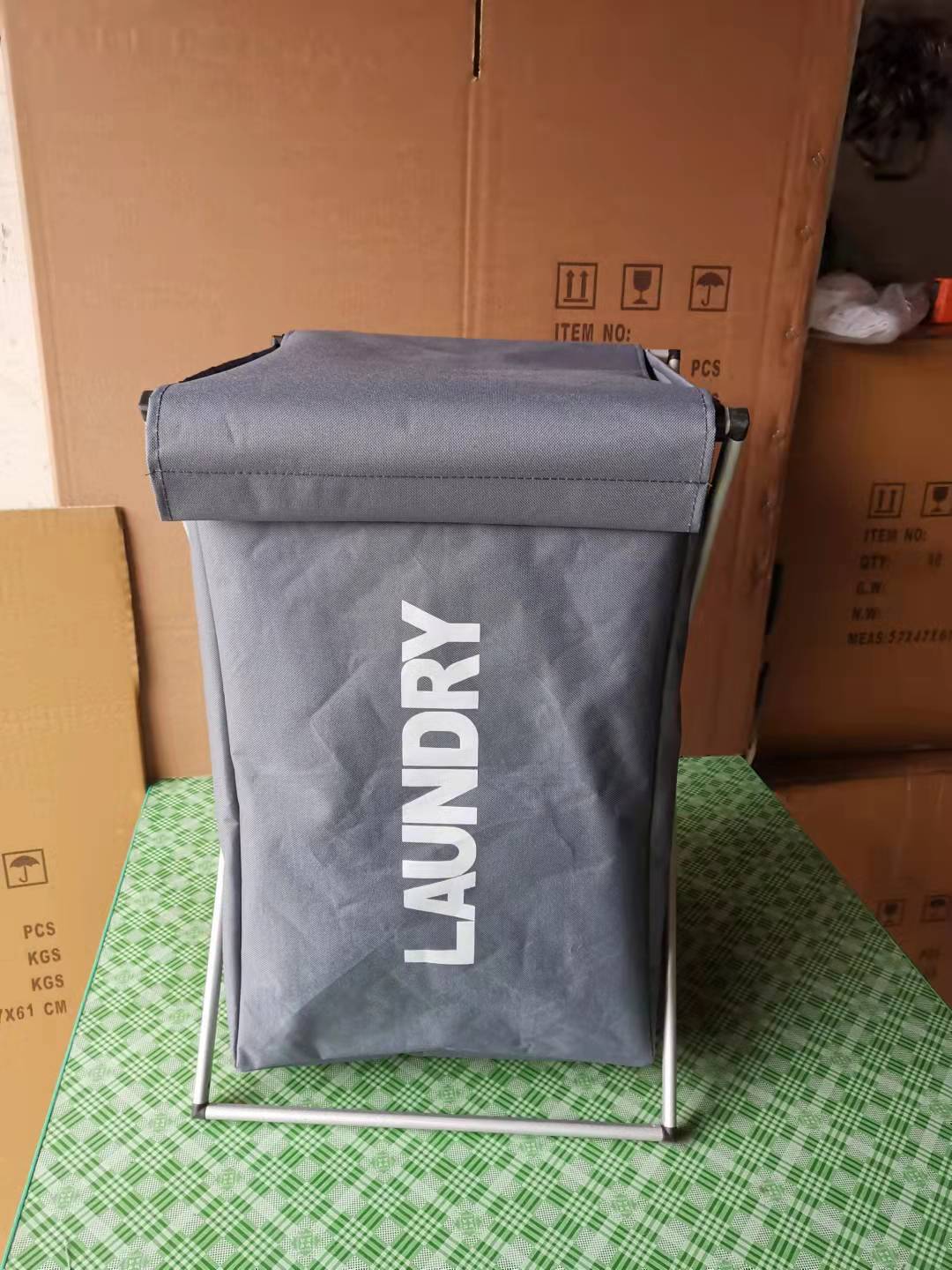 Oxford fabric waterproof dirty clothes basket Application Scenario