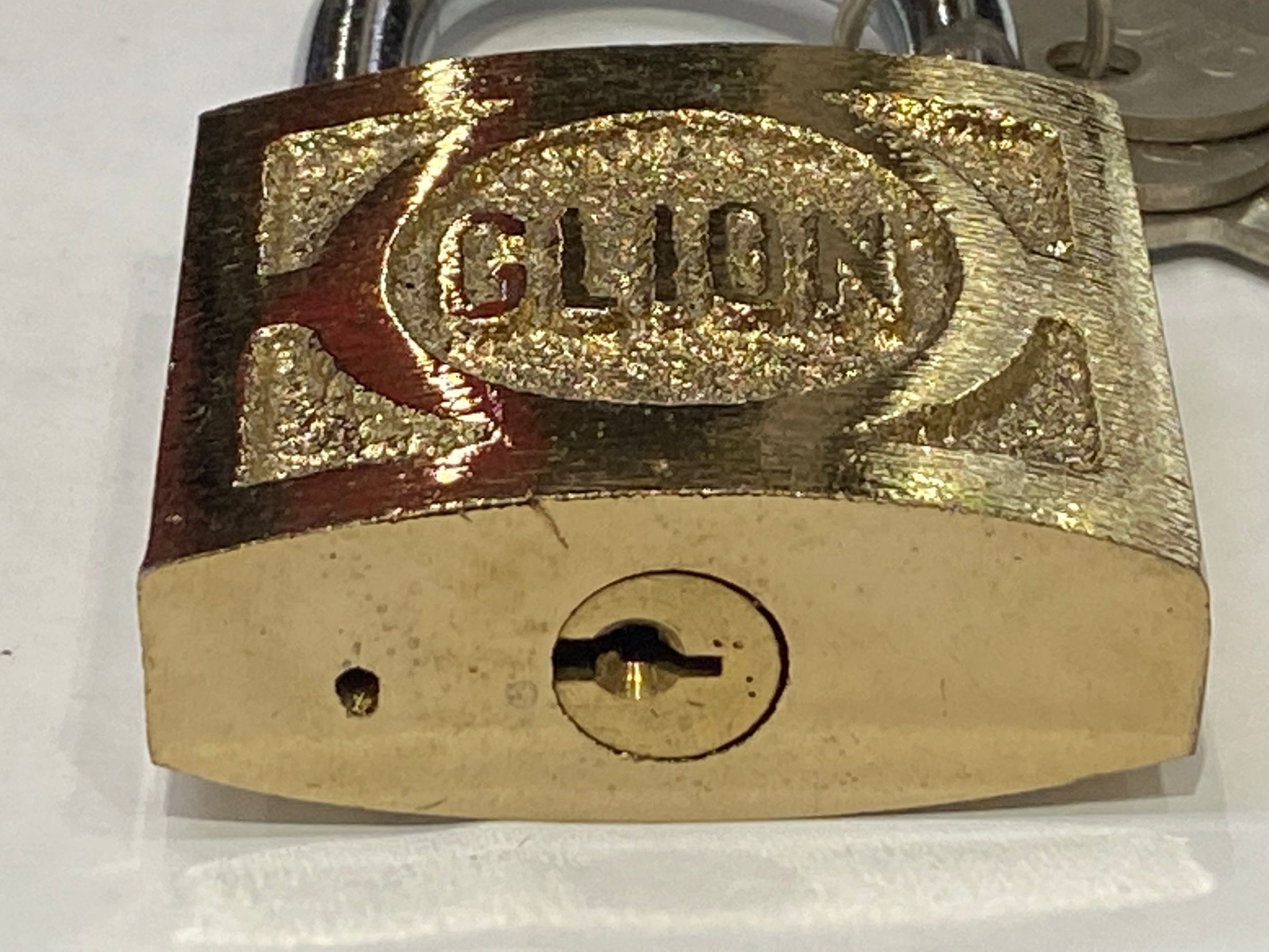 [Fangyuan Lock Industry] Cast iron titanium gold lock casing lock details Picture