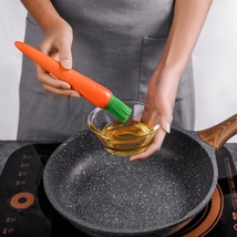 物叠生创意可爱胡萝卜硅胶油刷厨房烤肉酱料刷耐高温烧烤刷烘培刷