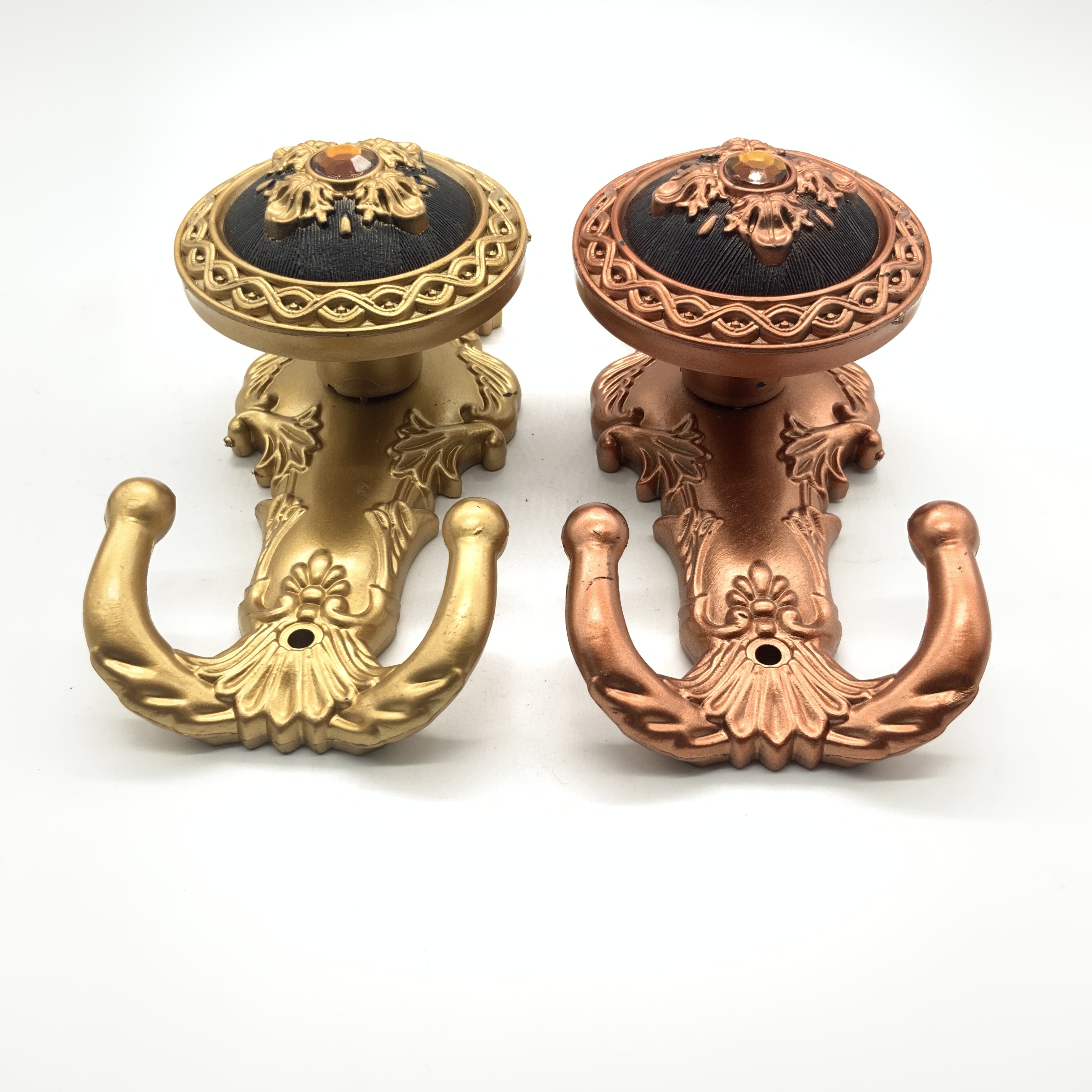 Shuzan Jumeijia Resin Small Crystal Traceless Hook for Home bedroom, bathroom and kitchen wall hooks, fixed curtain accessories hooks, fashionable and practical JMJ003 Application Scenario