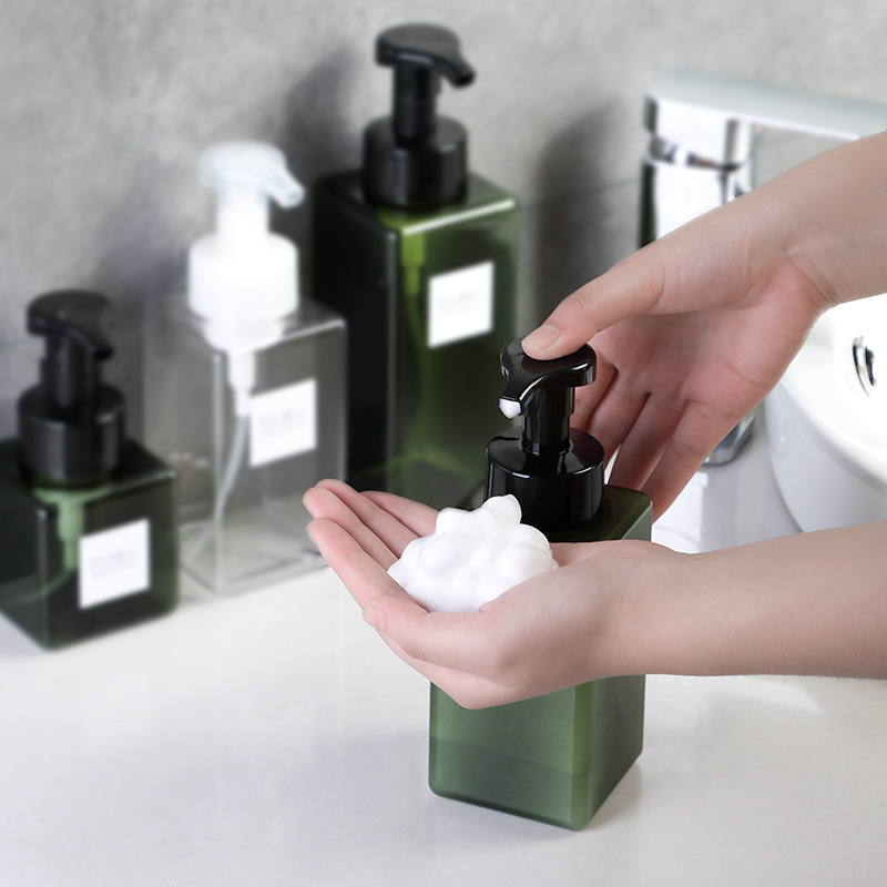 Foaming bottle for facial cleanser Specification image