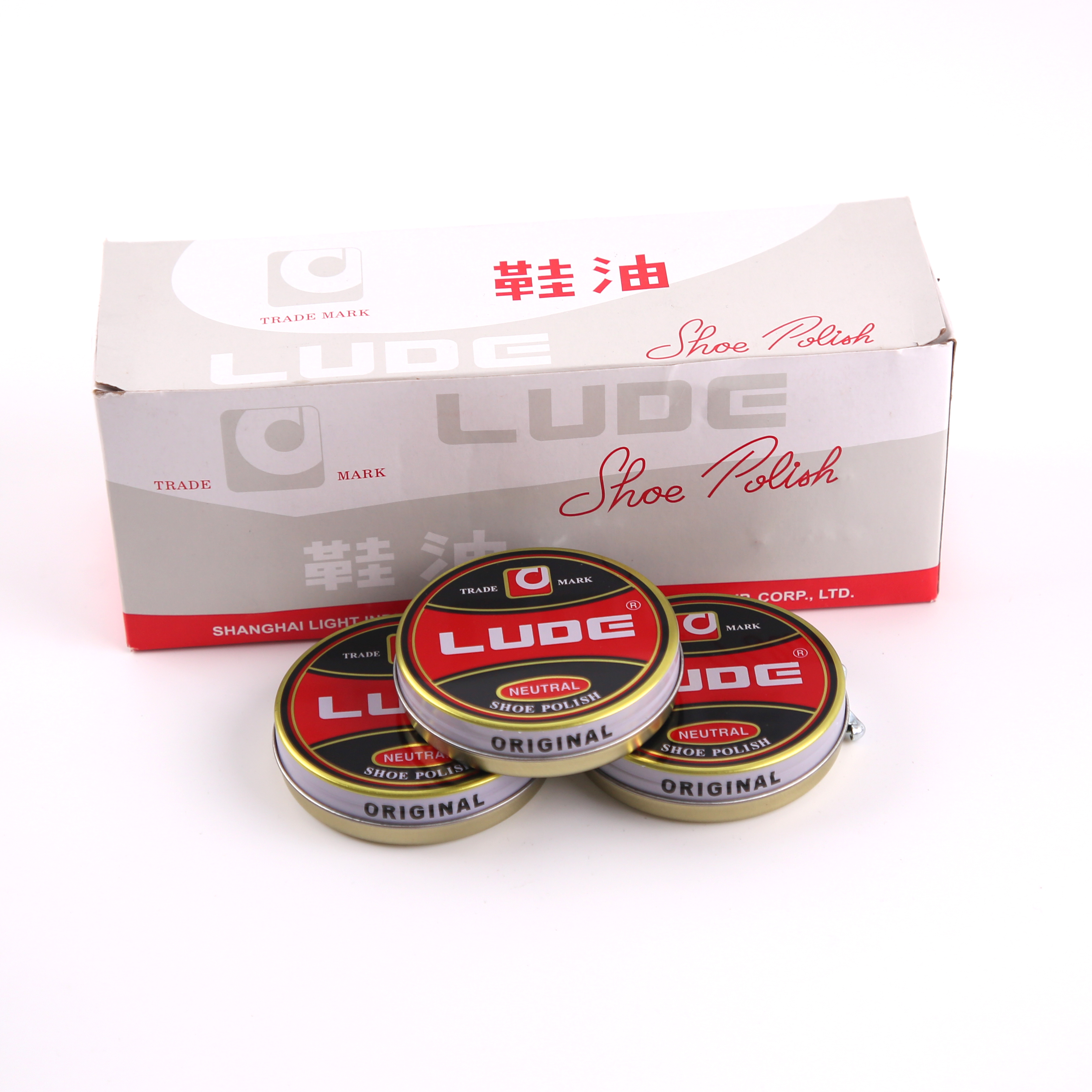 Genuine leather lanolin care oil manufacturer wholesale leather goods and clothing care agent leather shoe oil jacket oil black without brown Application Scenario