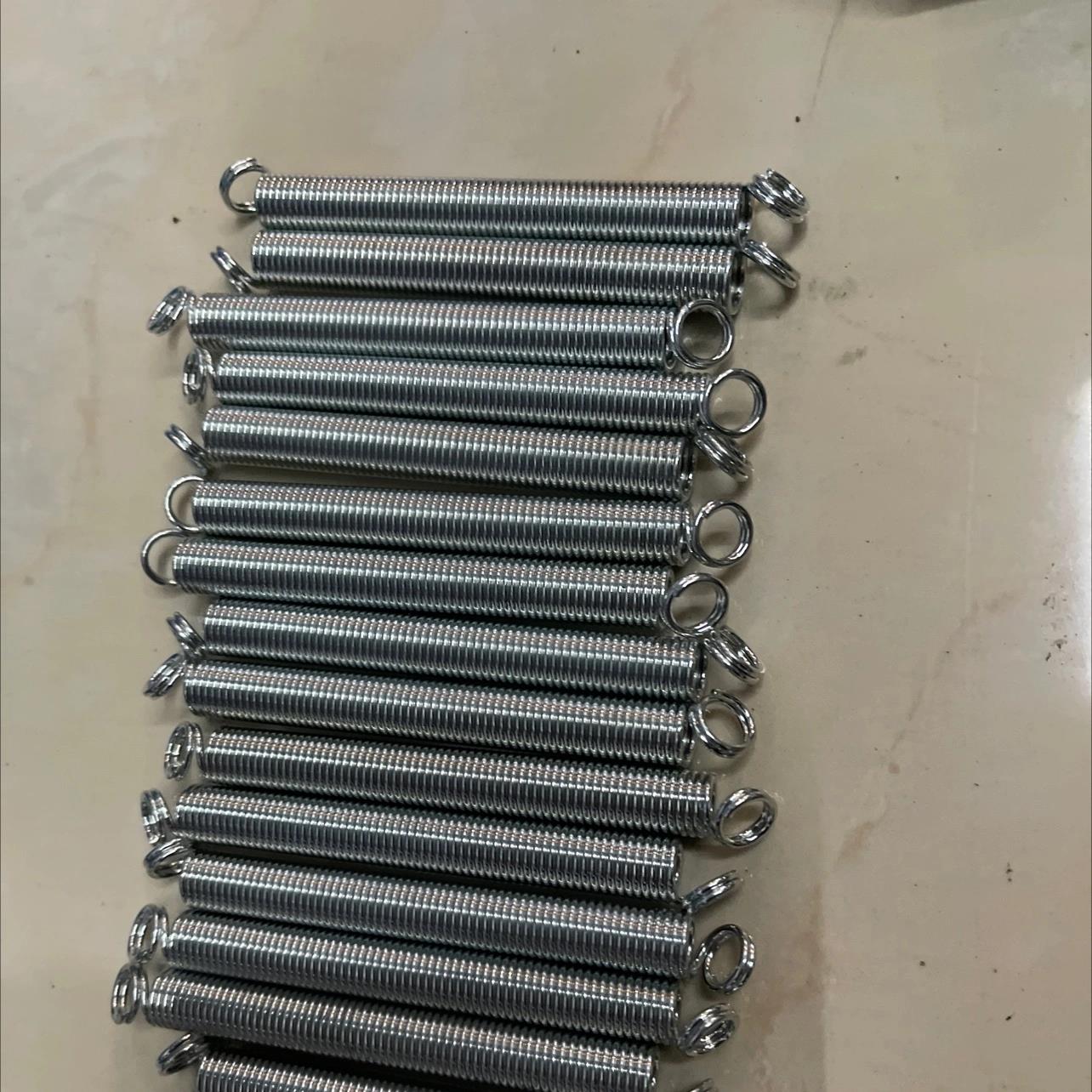 Manual labeling machine spring Guangxin Packaging Machinery Equipment Physical old Store, good quality and favorable price Item Picture