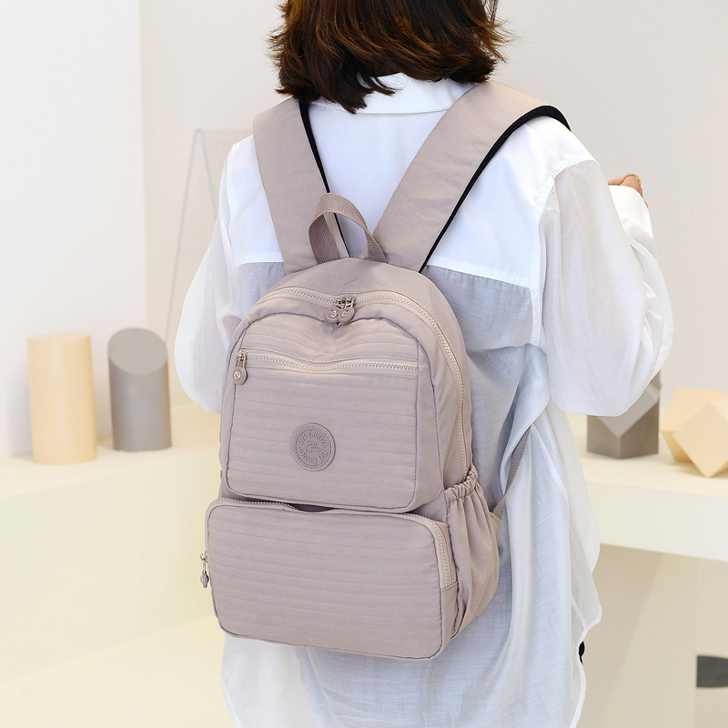 Popular waterproof, exquisite and fashionable travel and shopping women's backpacks, nylon bags, casual backpacks, women's bags, versatile Oxford fabric, large-capacity, multi-purpose women's bags Specification image