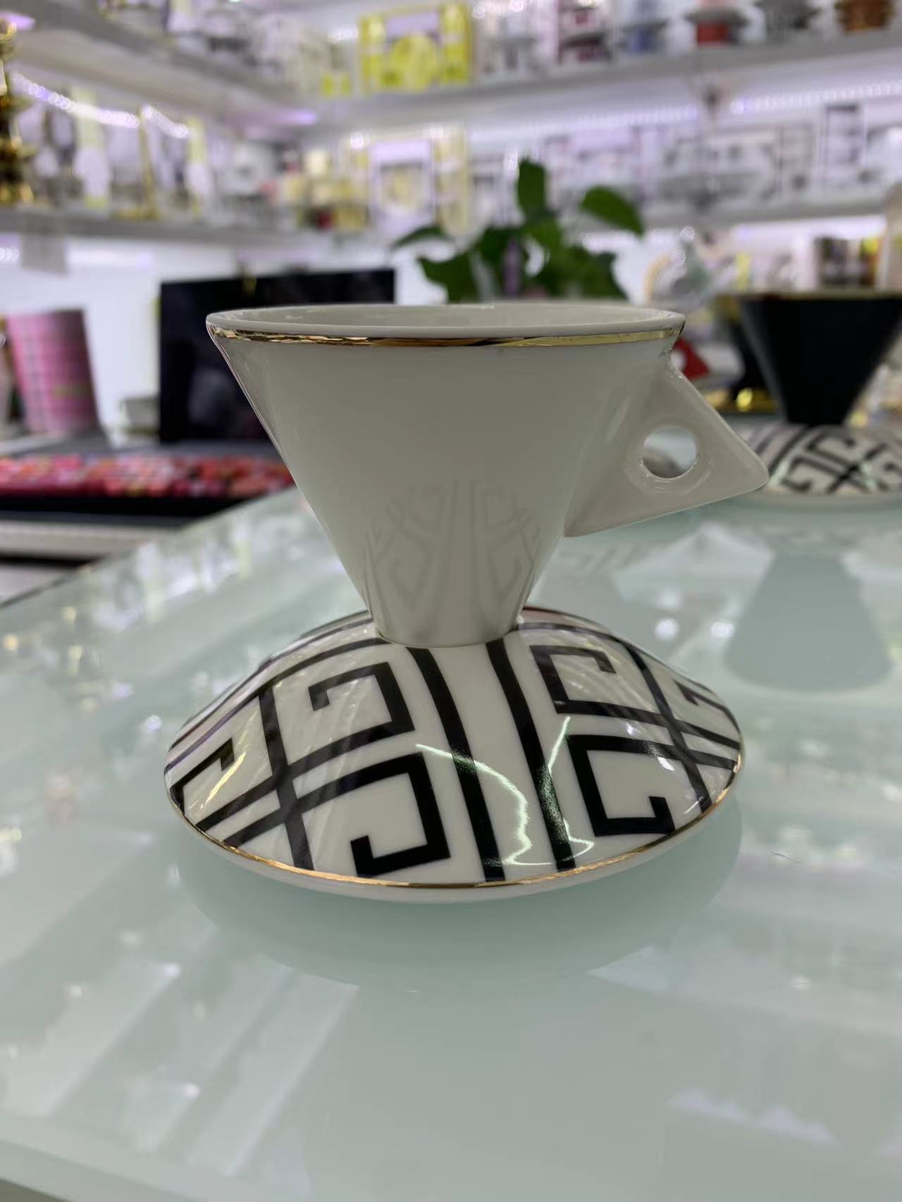 陶瓷/咖啡杯/杯碟产品图