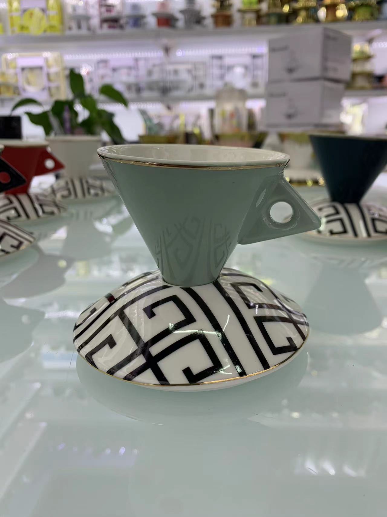 陶瓷/咖啡杯/杯碟白底实物图
