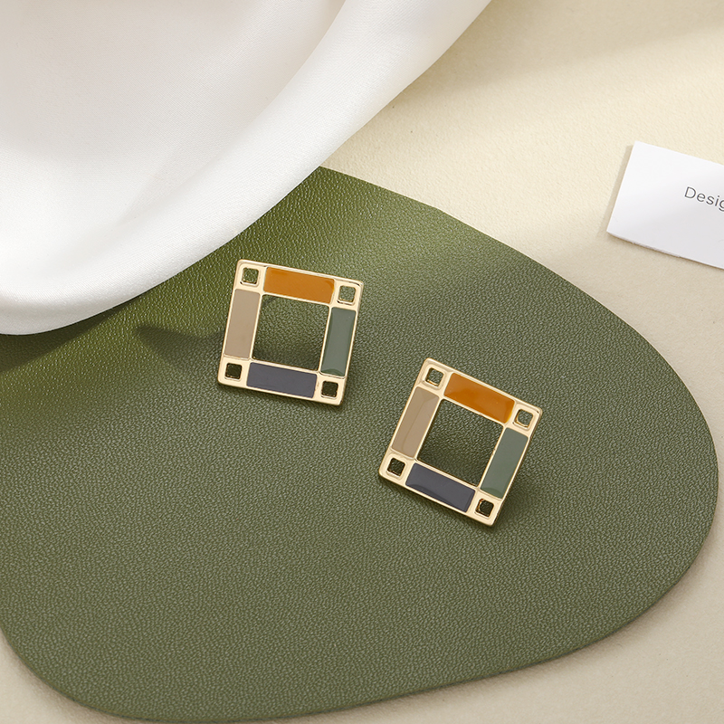 Korean-style fashionable and stylish square color-blocking earrings - Butterfly -013