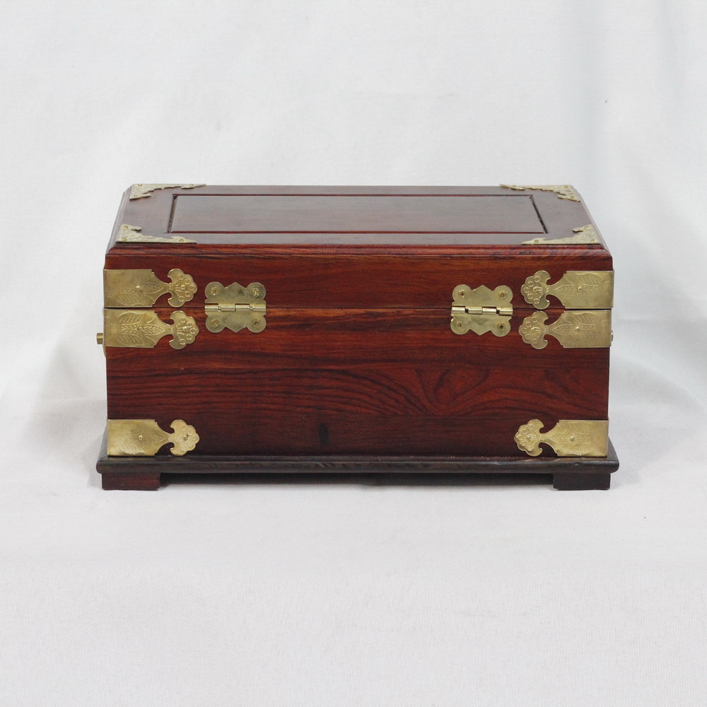 红酸枝/巴厘黄檀/婚嫁用品白底实物图