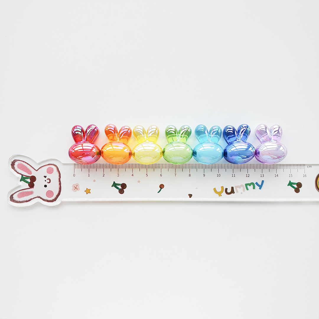 Big rabbit head bead acrylic Korean seven-color magic cartoon candy color bead middle bead hair string material Specification image