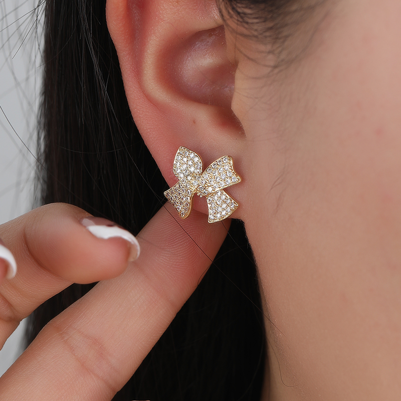 Korean-style exquisite, simple and versatile, ethereal small bow earrings, stud earrings, pendants and feather butterfly Specification image