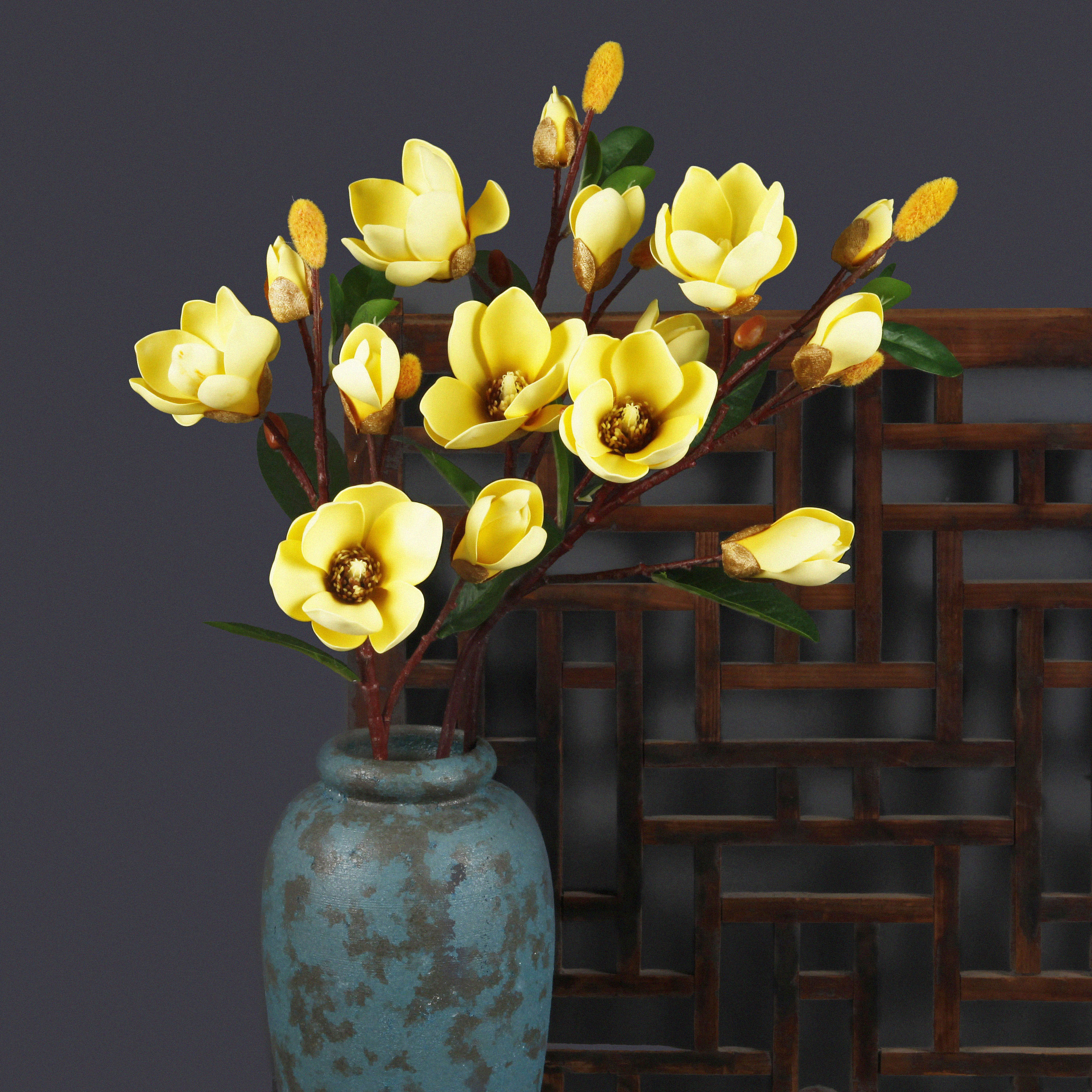 Yiwu quality products: 5 pieces of magnolia flowers, 75CM artificial flowers, artificial magnolia PU high-end decoration, realistic artificial flowers, home decoration, living room arrangement, artificial PU magnolia, Hibiscus Item Picture