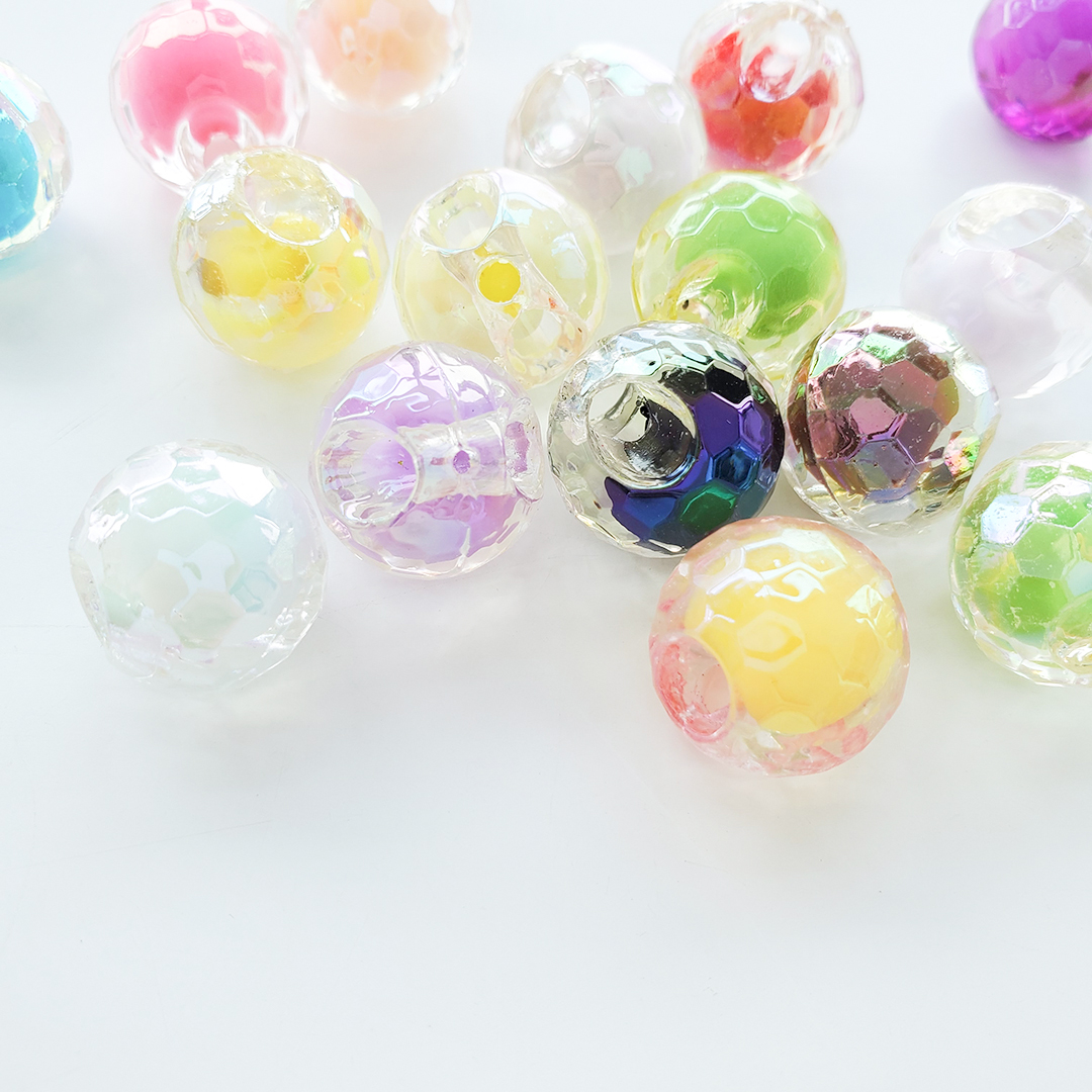 Chen Ming's DIY jewelry materials: 16mm color-coated football-cut bead-in-bead mobile phone bracelet acrylic jewelry accessories Item Picture