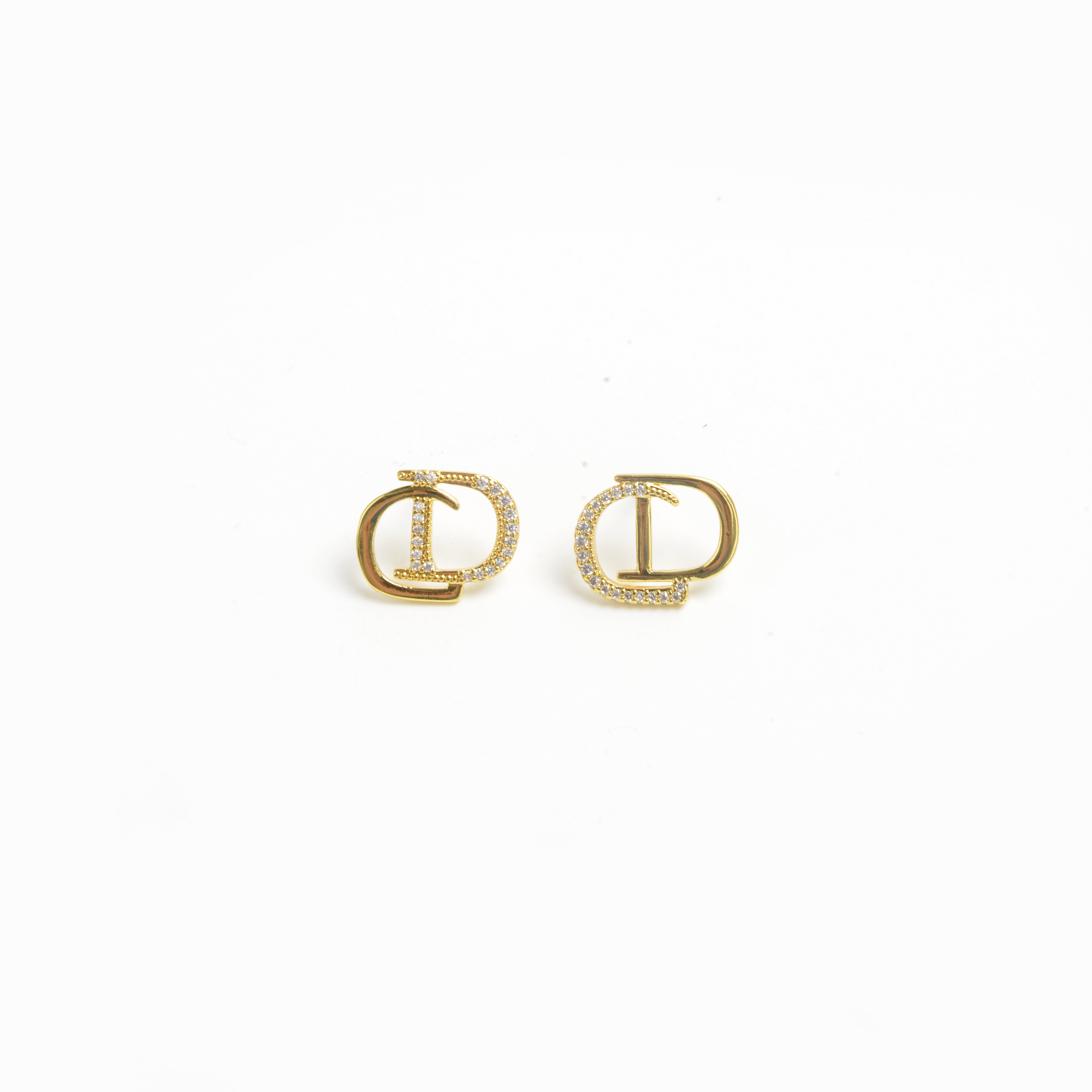2022 nuevo CD estilo pendientes con taladrado oro pendientes details Picture