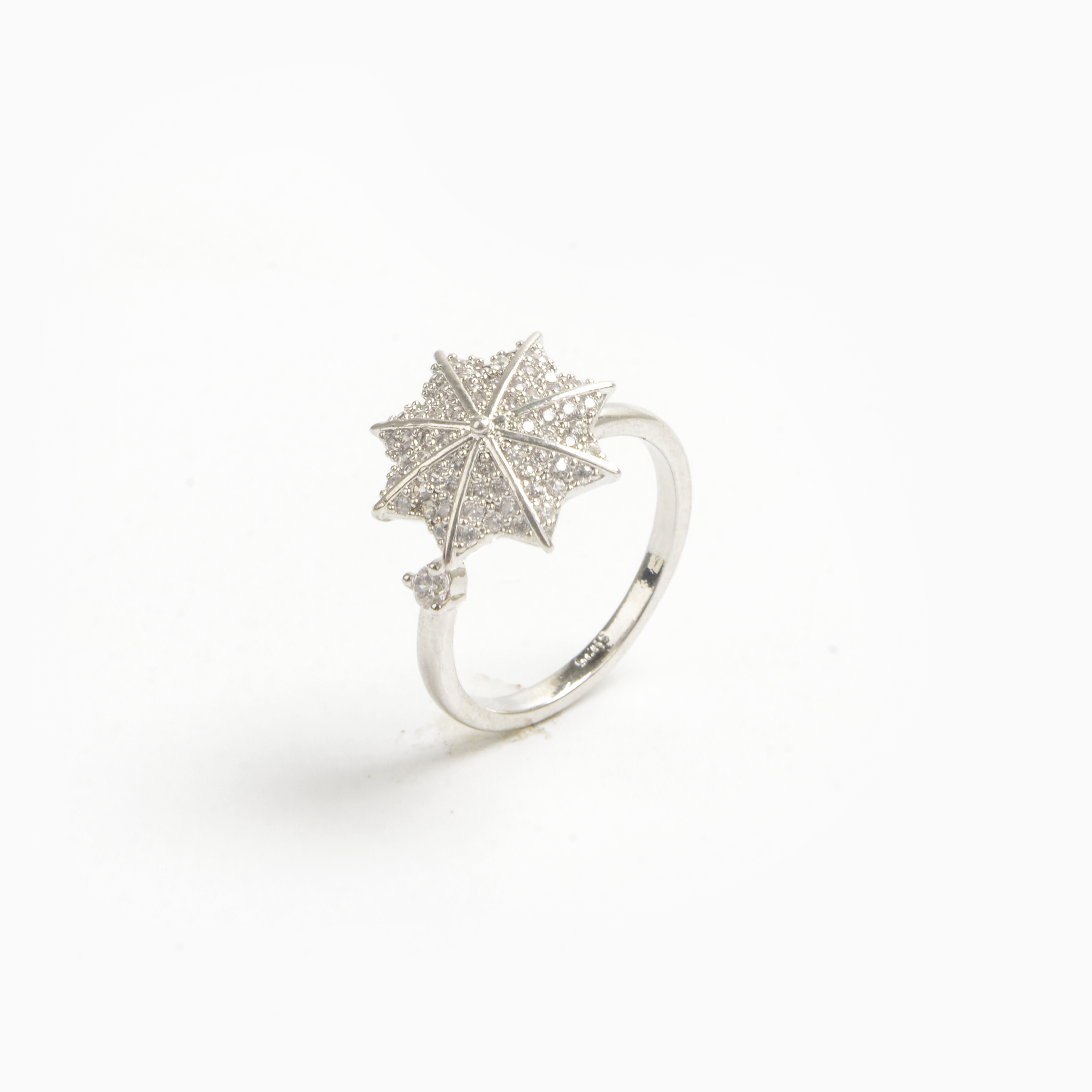 2022 New umbrella-shaped rotating ring Silver Diamond Ladies' ring