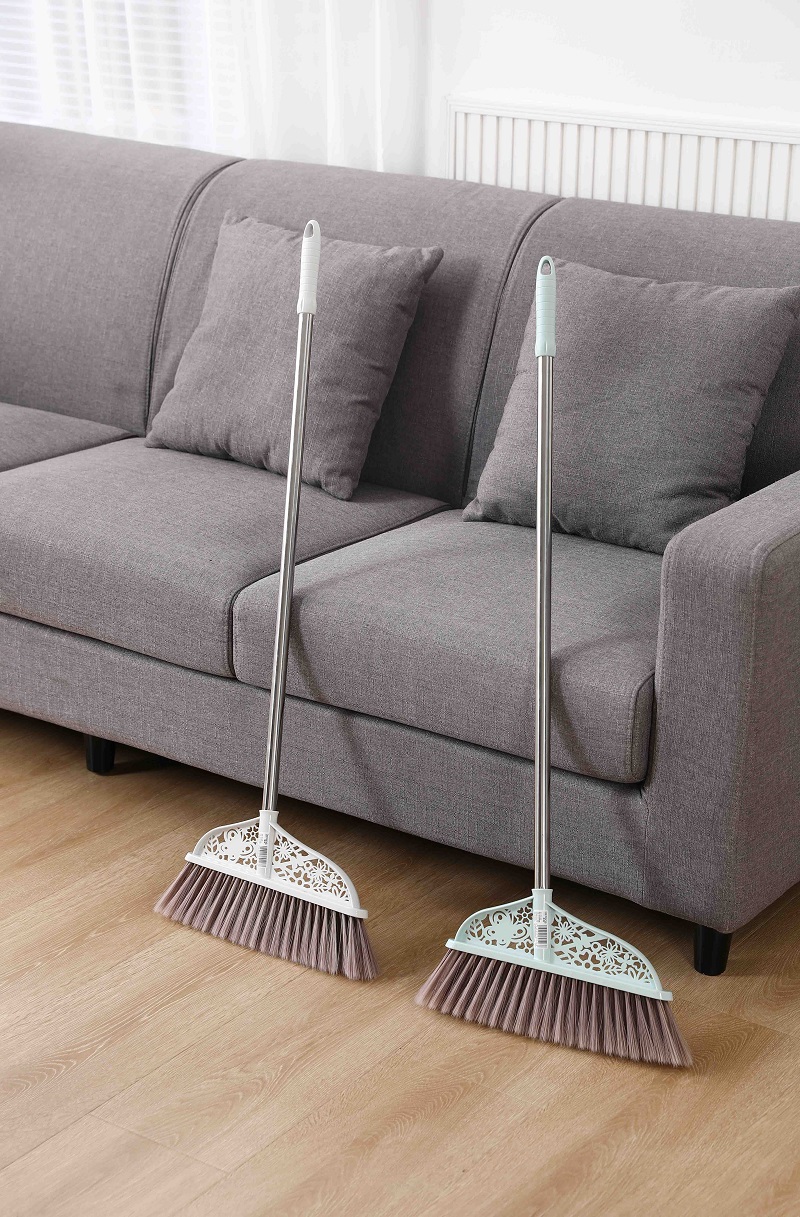 Jietai Mei Auspicious Broom 0574