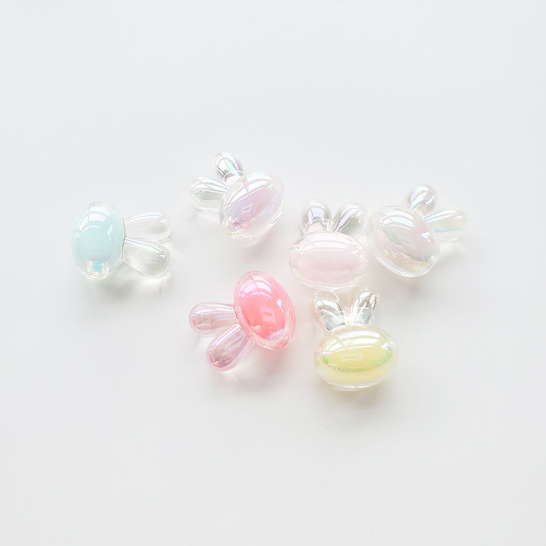 Little rabbit head bead acrylic two-color seven-color magic cartoon candy color bead middle bead hair string material Specification image
