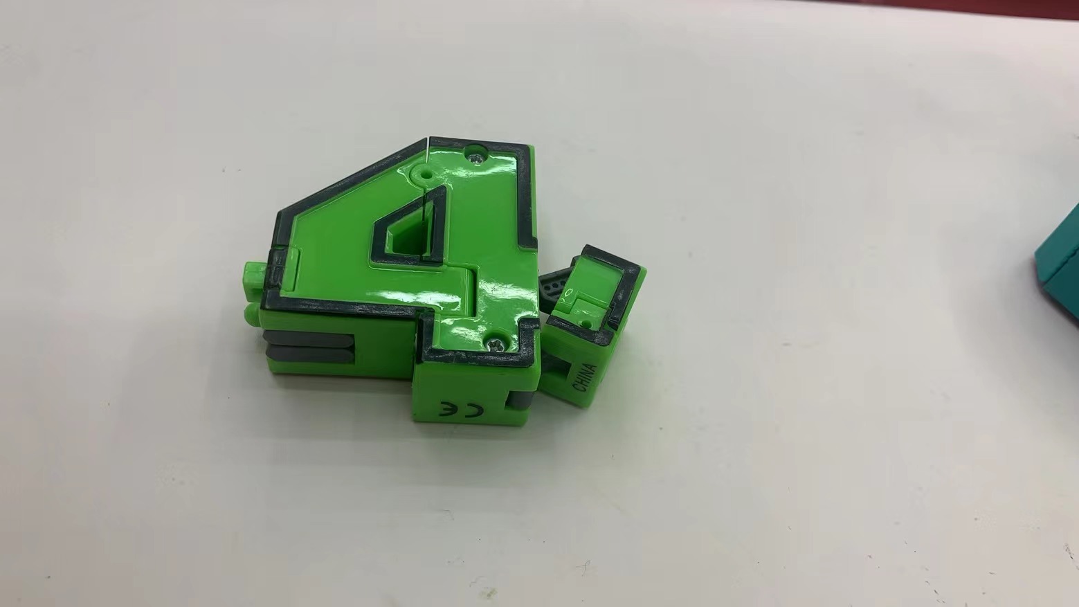 46玩具数字变形公仔手办玩具玩偶绿色小摆件玩具