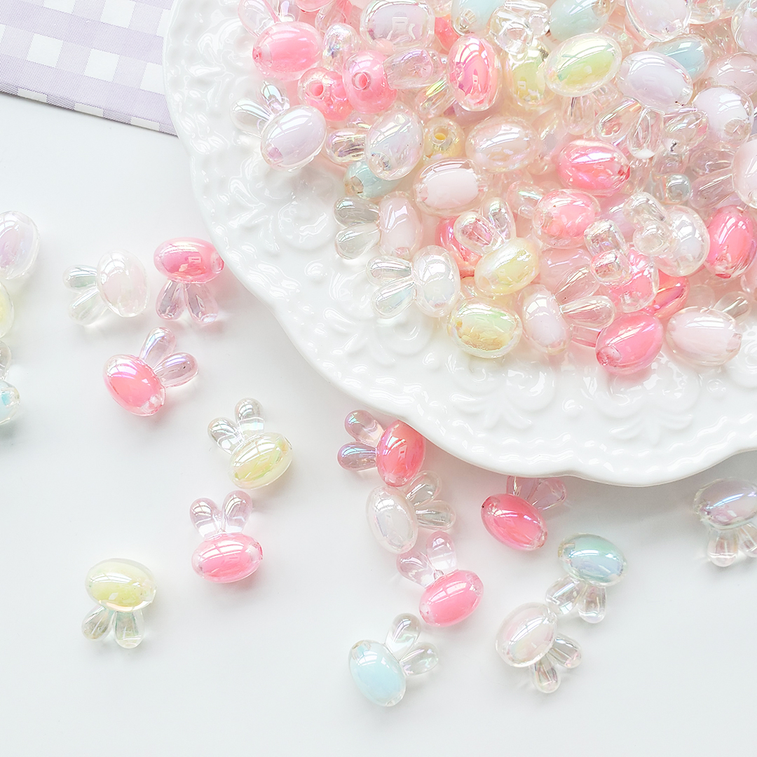 Little rabbit head bead acrylic two-color seven-color magic cartoon candy color bead middle bead hair string material details Picture