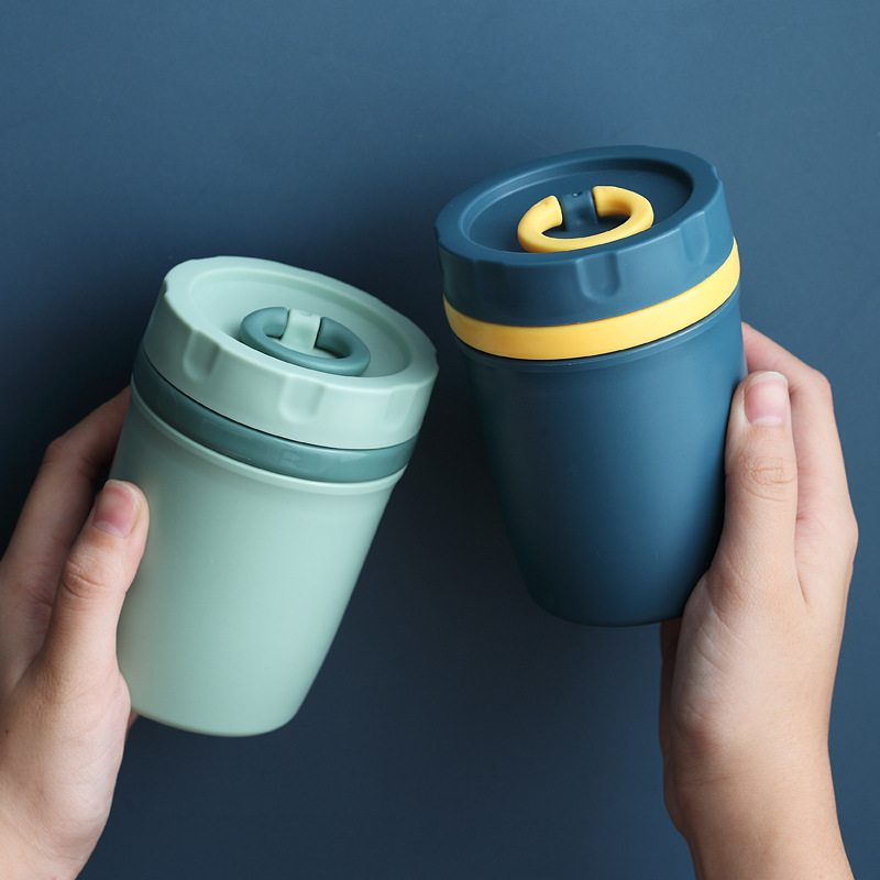 Double-layer plastic insulated soup cup