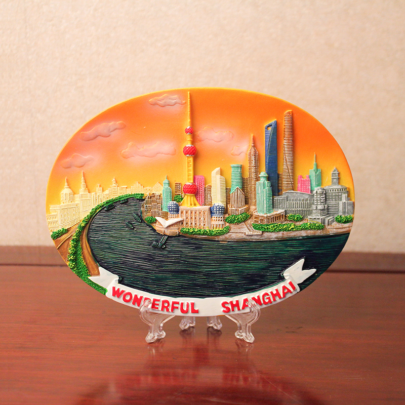 Objetos de regalo creativos decoración del hogar 3D artificial pintado a mano bund shanghái especial resina artesanía puede colgar puede poner platos decorativos recuerdos de viaje al por mayor