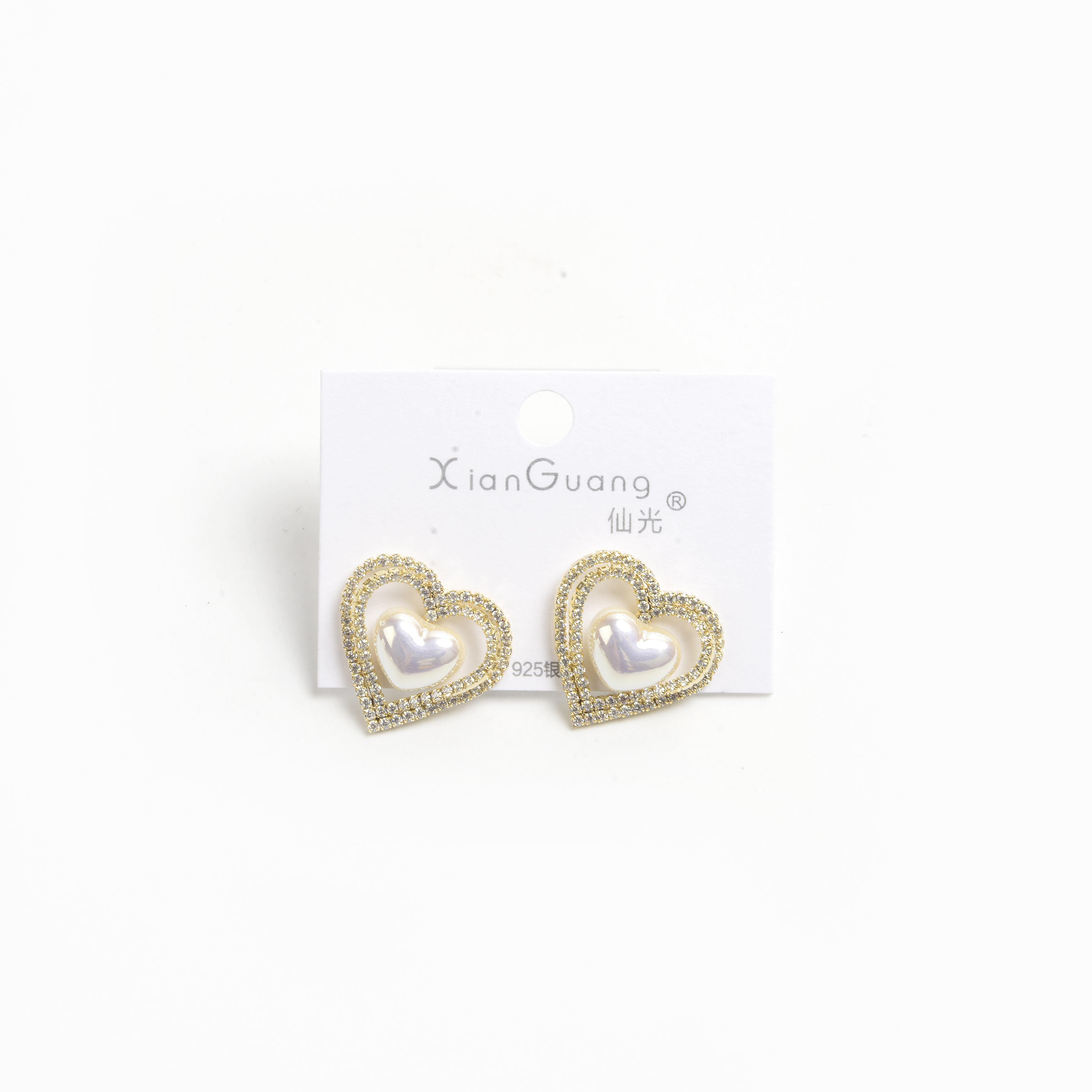 The new earrings feature a niche design with a high-end feel. They are French earrings for women, anti-allergy 925 silver needle, Mermaid Princess, heart with diamonds, and fashionable stud earrings