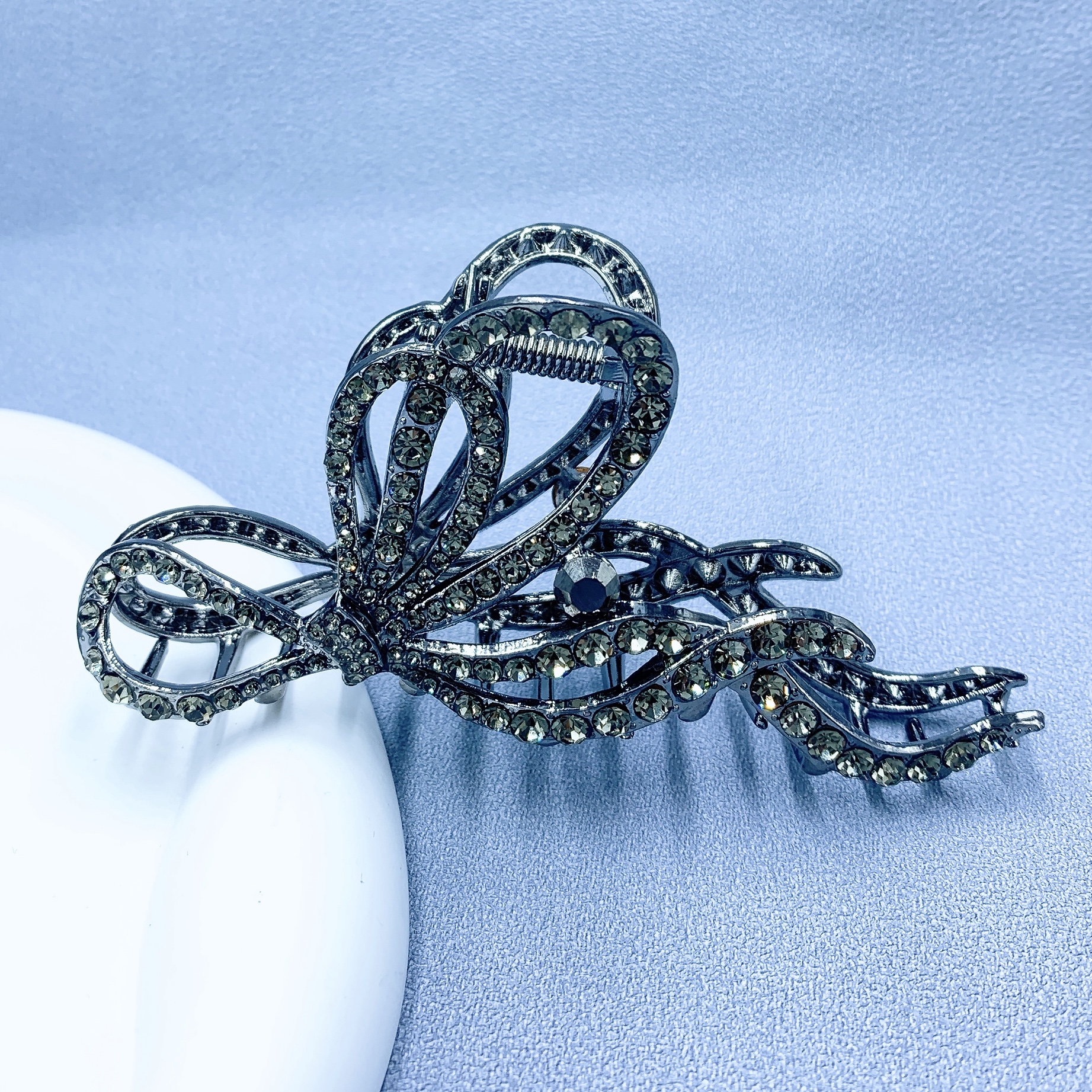 The black bow of the Internet celebrity gun captures the beautiful and romantic Korean-style accessories of the Internet celebrity Specification image