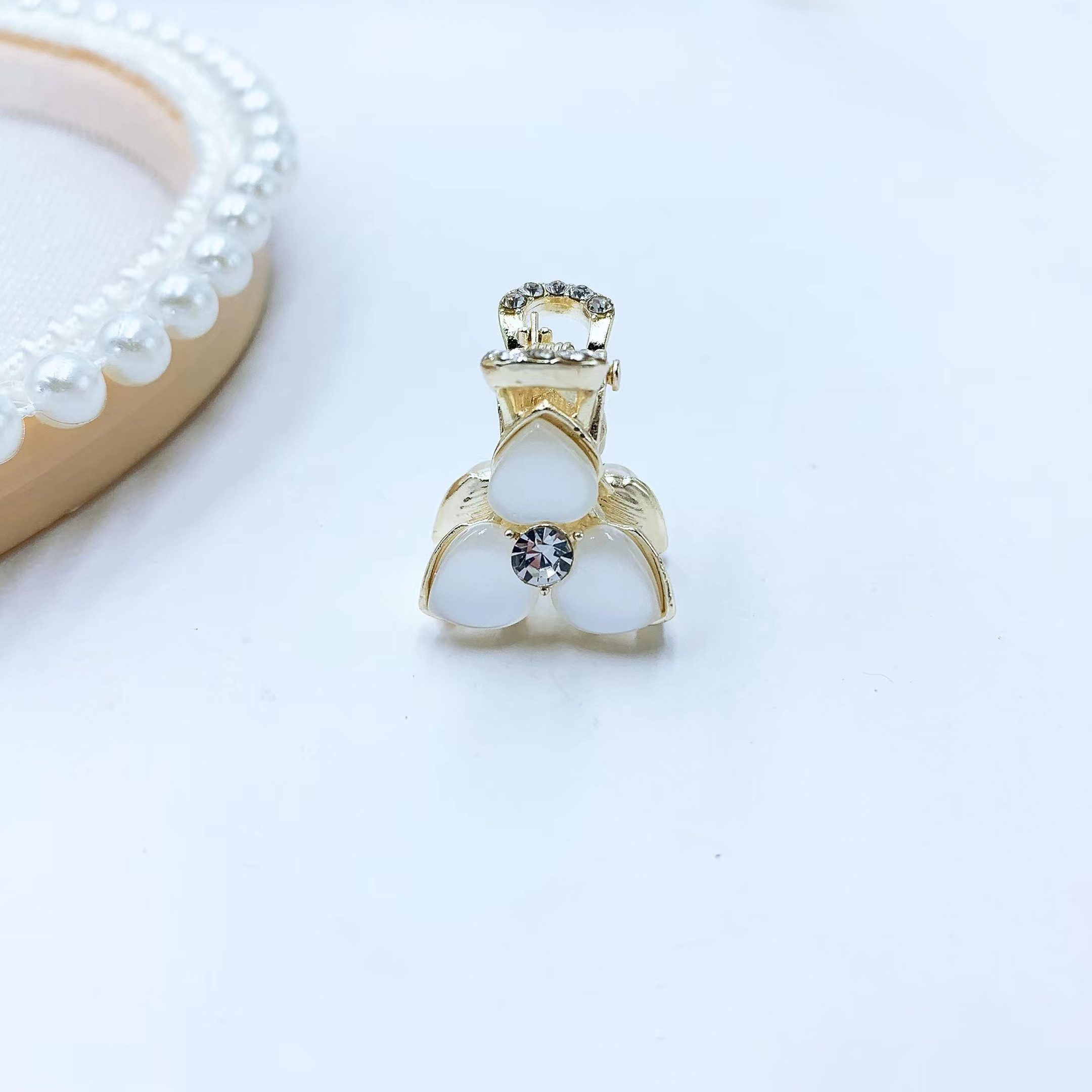 The popular cat-eye and small-claw, beautiful and romantic Han Xu accessories details Picture
