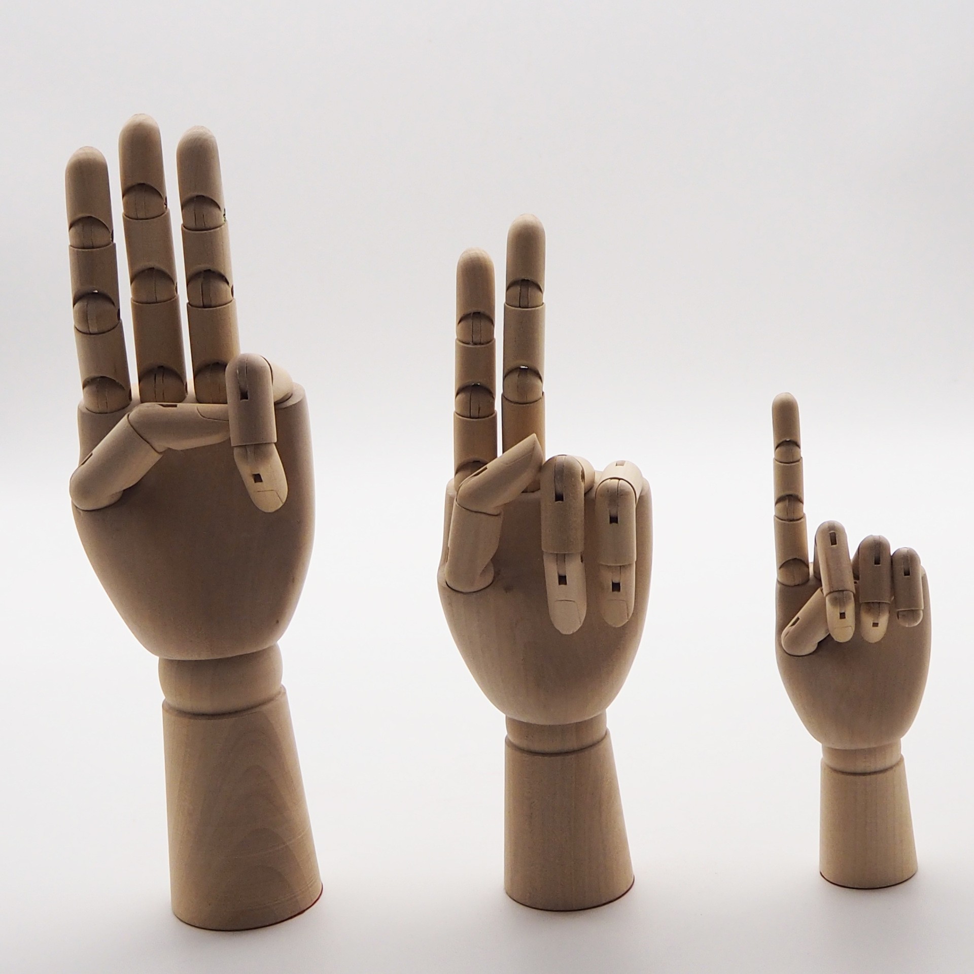 Wooden hand, wooden joint hand, wooden hand model, 12-inch wooden hand ornament, movable wooden hand sketch painting wholesale details Picture