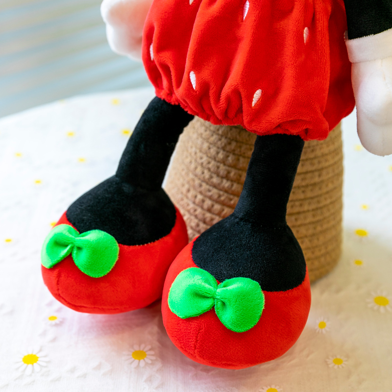 公仔抱枕实物图