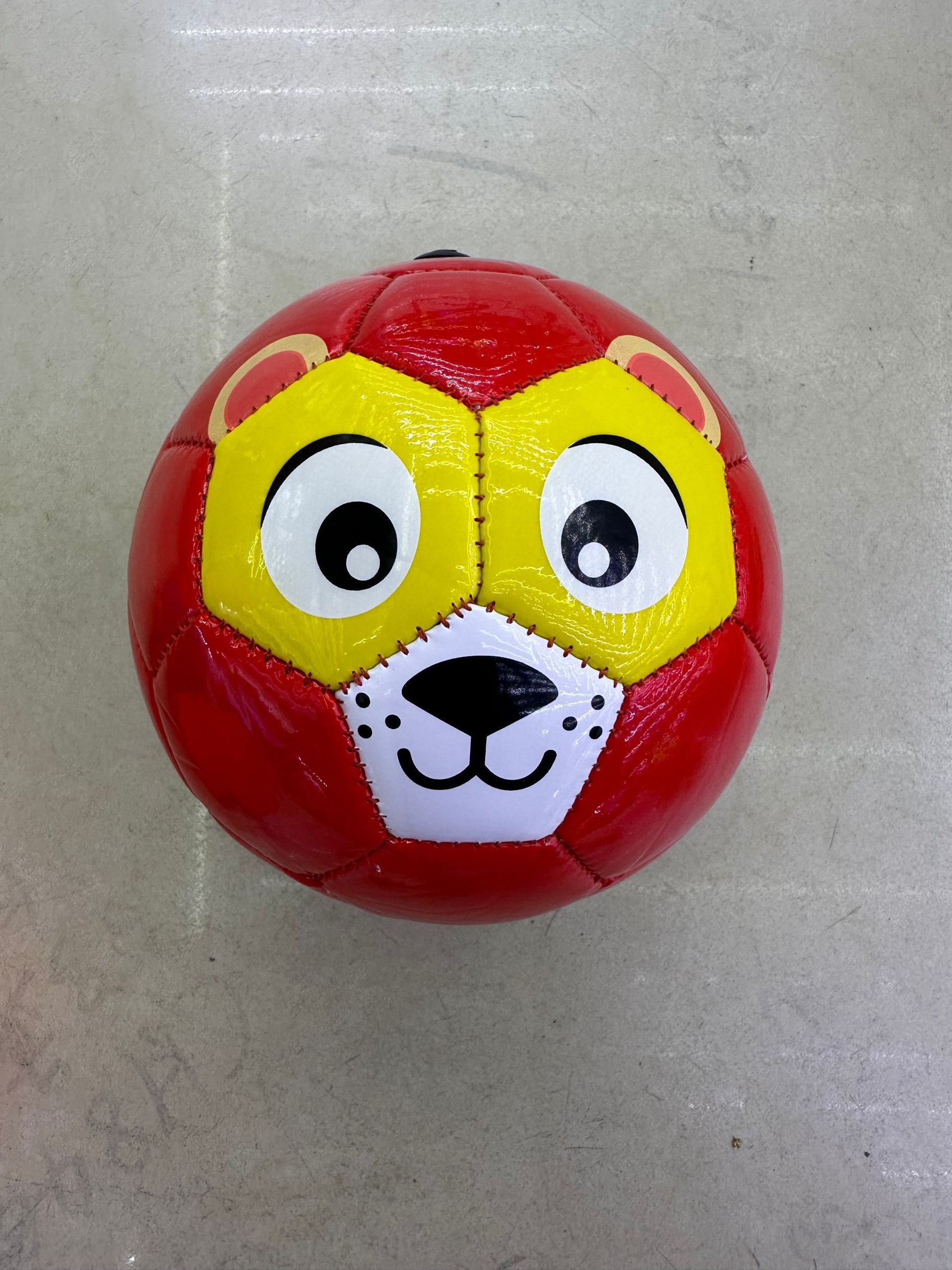 No. 2 Foamed PU football -31 Specification image
