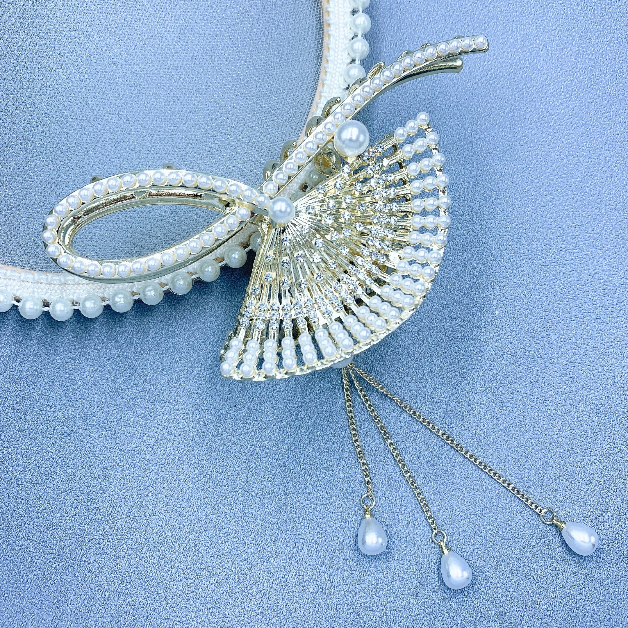 A large number of trendy fan tassels, a beautiful and romantic Korean-style accessory Item Picture