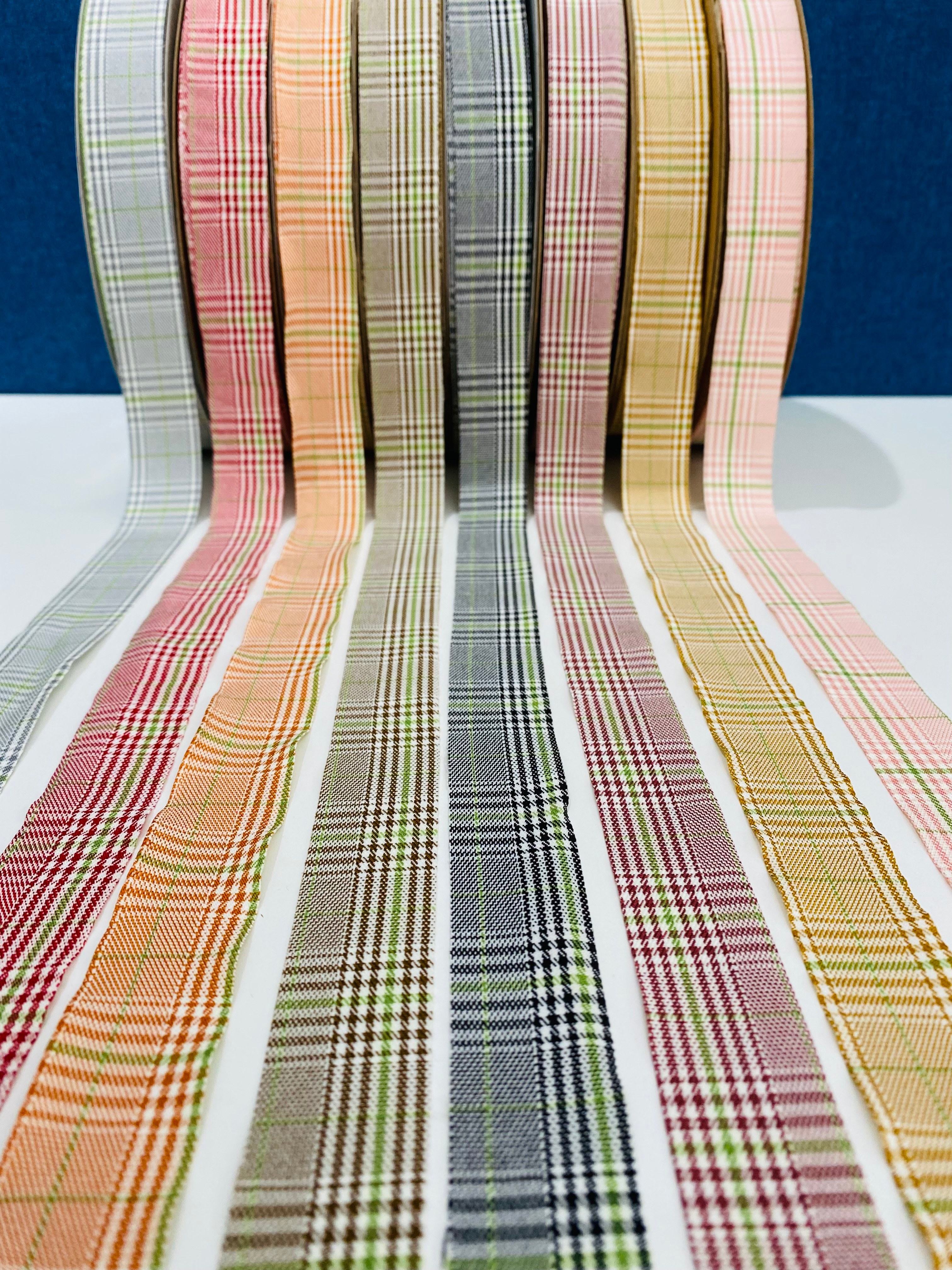 "Jianjian Two-color fine checkered fashion clothing accessories DIY creative accessories. Specification image