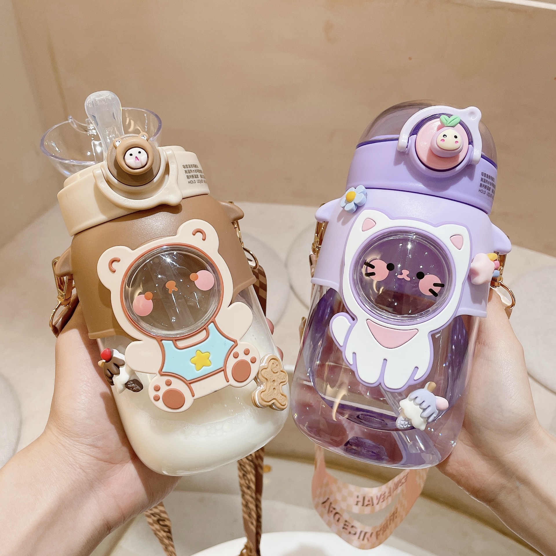 Creative doll children's straw cup Specification image