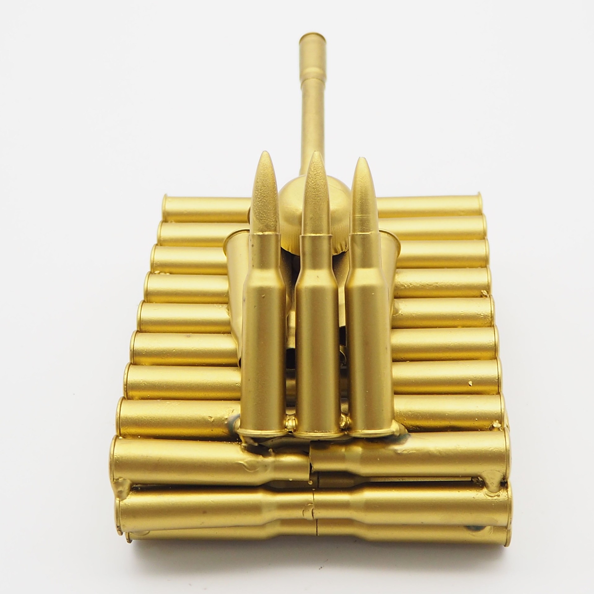 56 Tank Bullet Case handicrafts, bullet case model ornaments, wholesale of bullet case tank home and office ornaments Application Scenario