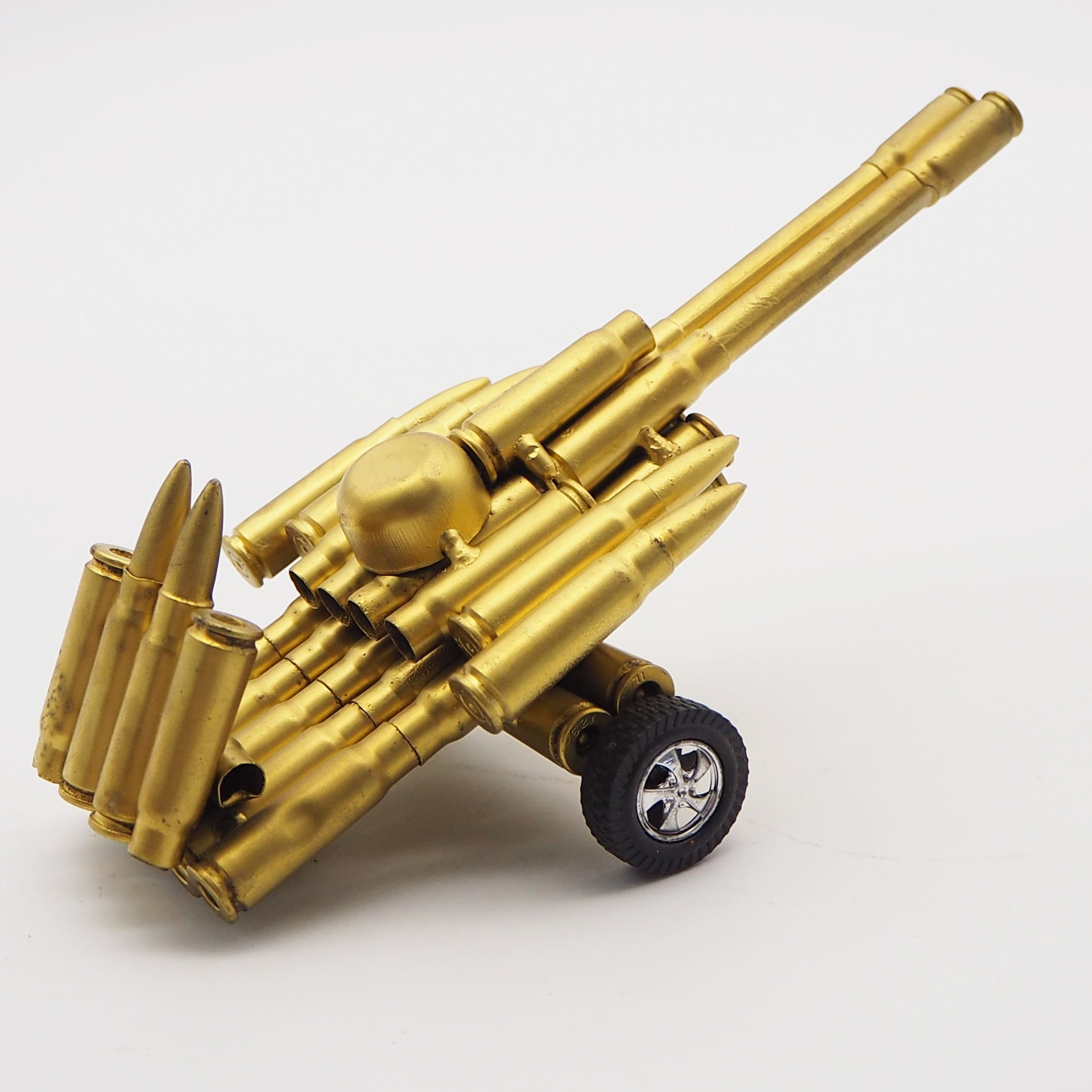 Small shell cannon 58 pairs, shell cannon model, shell cannon ornament, wholesale of shell handicrafts Application Scenario