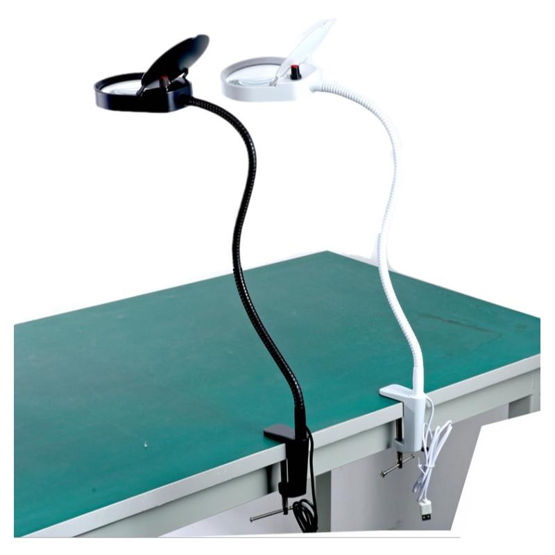 Universal metal flexible hose magnifying glass repair lighting machine matching high-definition 10x led lamp magnifying glass PD7S Application Scenario