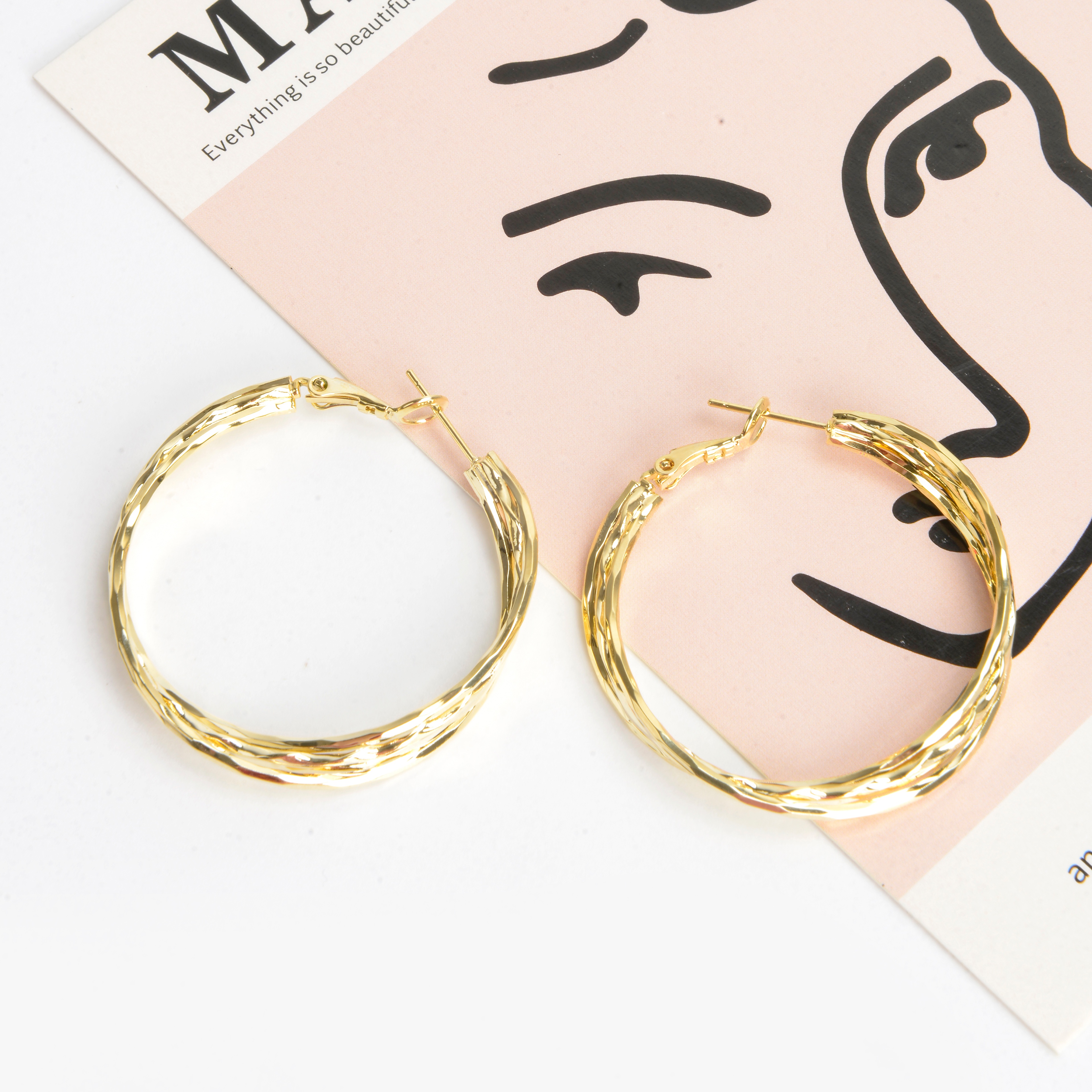 新品耳环小众设计高级感网红耳饰女防过敏925银针金色素圈耳环详情1