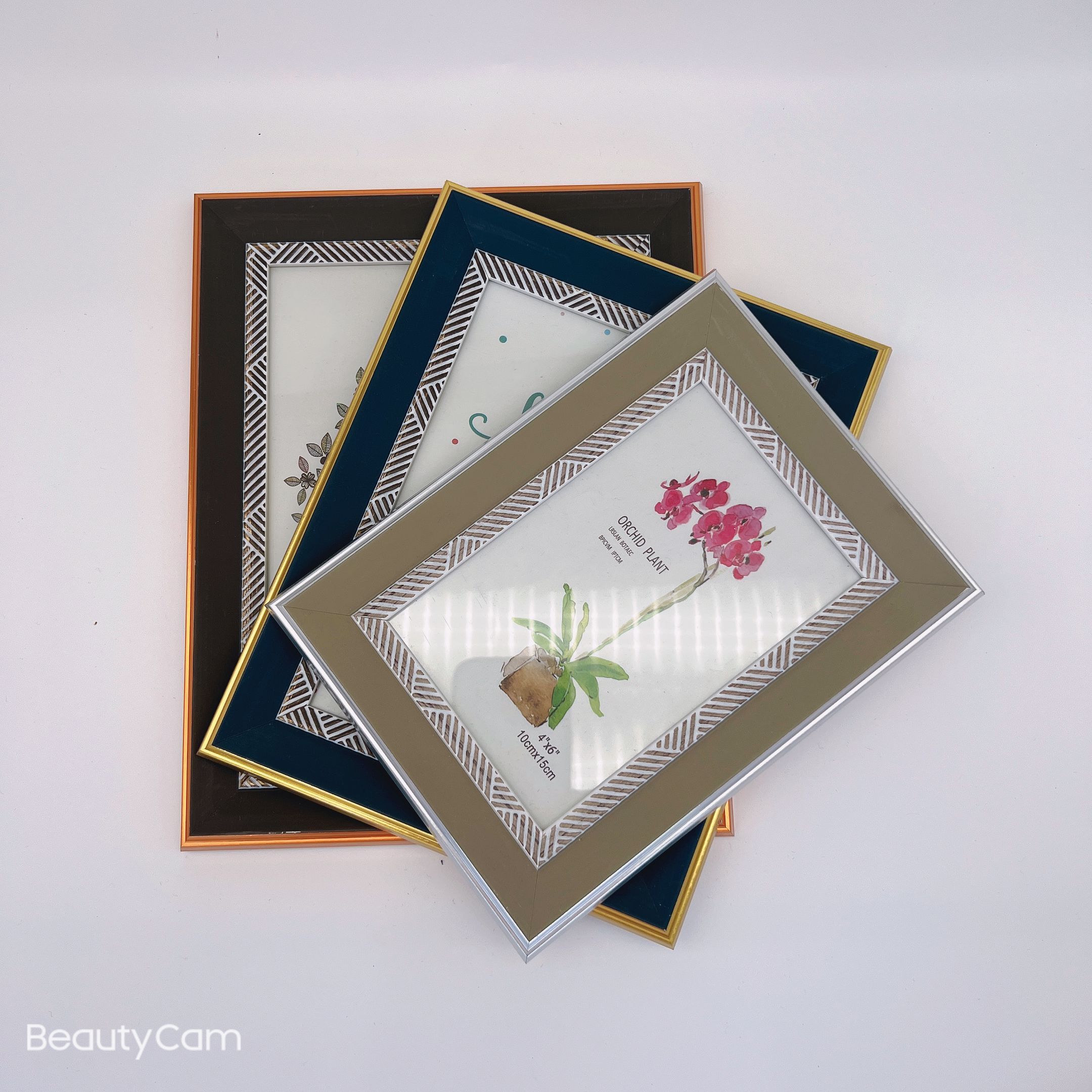 Wholesale of simple 5-inch, 6-inch, 7-inch and 8-inch retro A4 photo wall hangers and 16-inch A3 picture frames