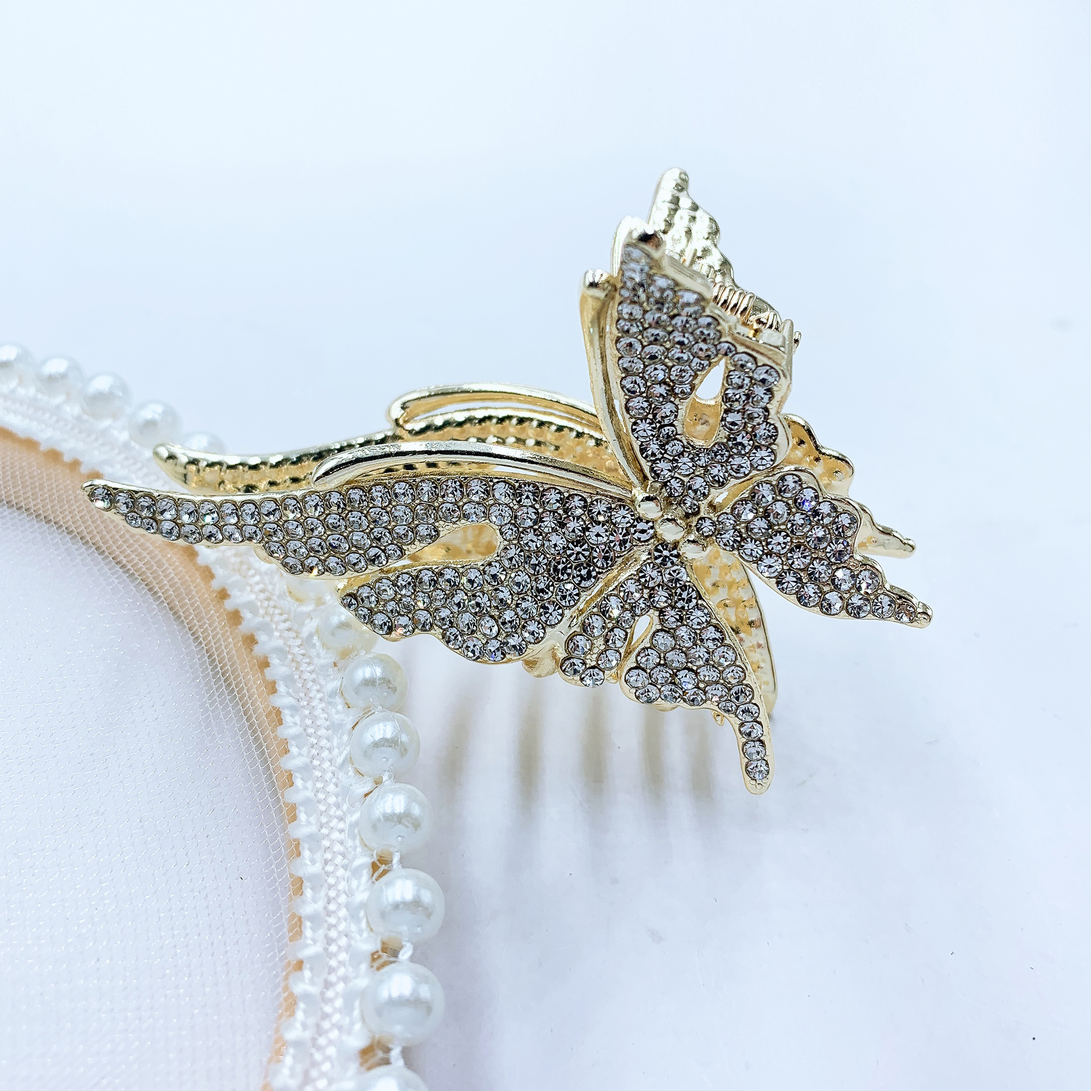 Catch the beautiful and romantic Han Xu jewelry among the popular tassels Specification image