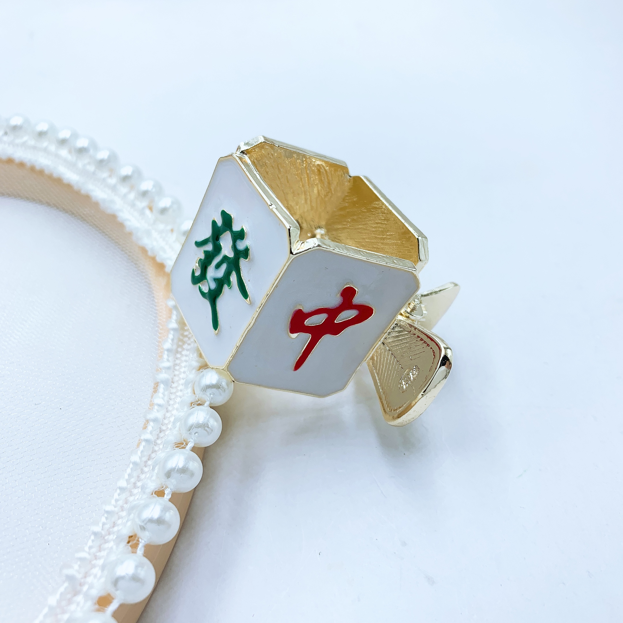 The popular online celebrity Ma Jiang's high ponytail is a beautiful and romantic Han Xu accessory Specification image