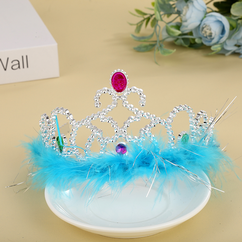 Ordinary crown with fur, princess crown, little girl's white headwear, Korean-style crown details Picture