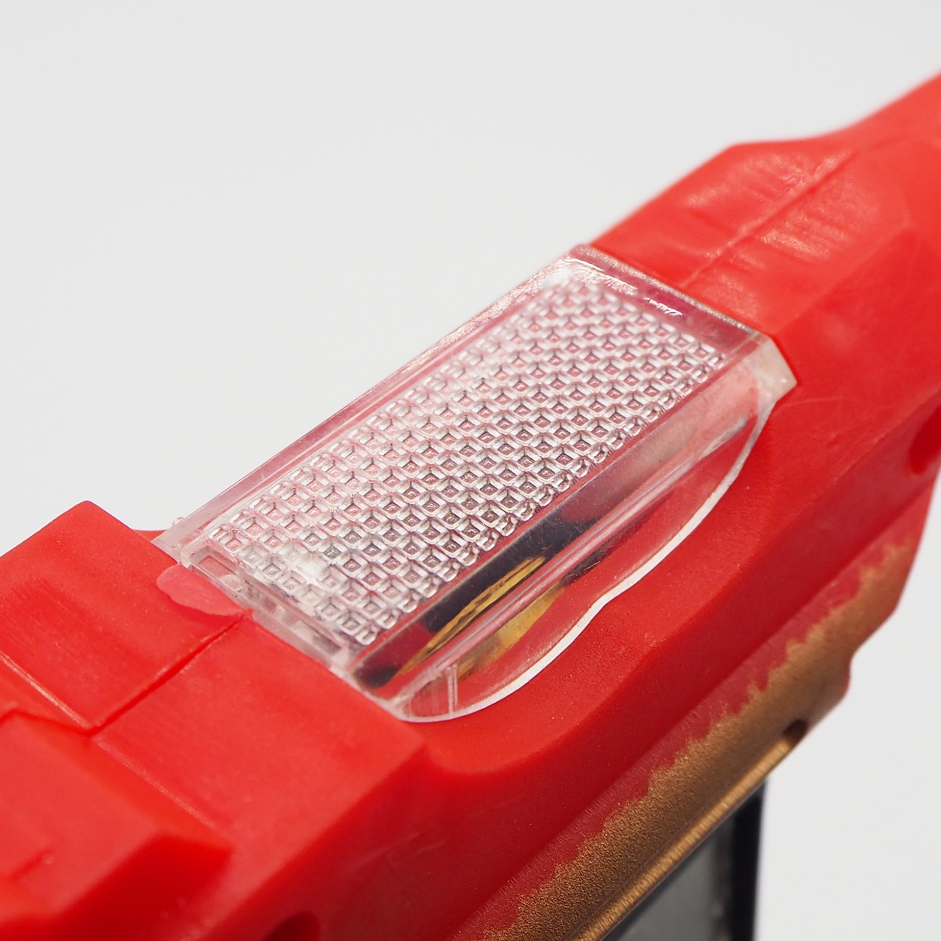 Wholesale of children's electric toy guns, sound and light engraving Golden Dragon flash music guns, nostalgic toys, Mauser Red Ah Jun guns Application Scenario