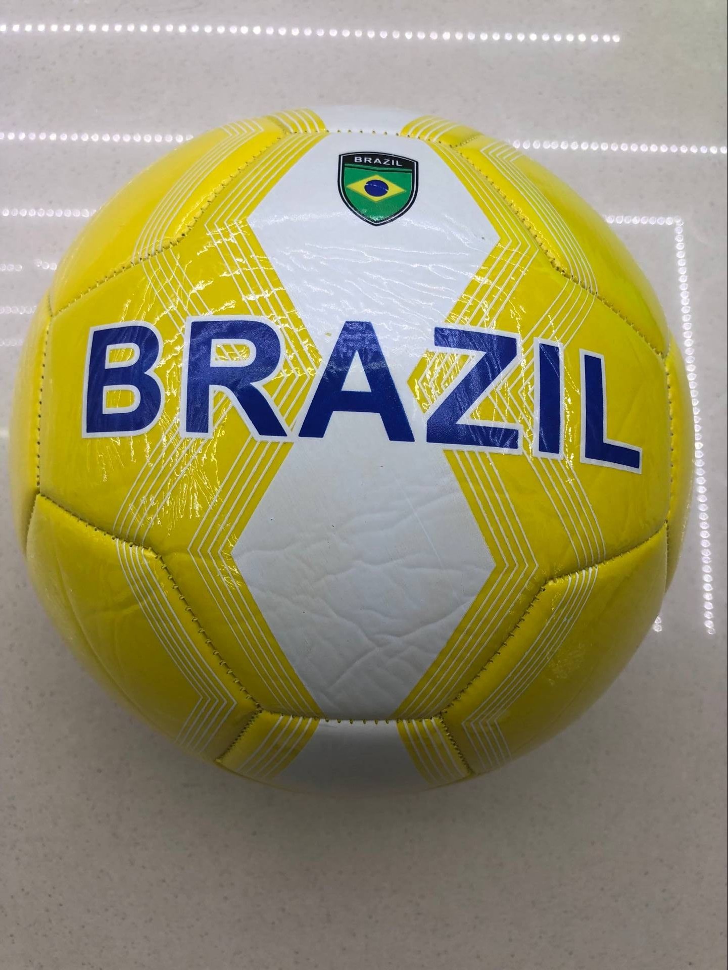 No. 5 foamed PU footballs -88 Application Scenario